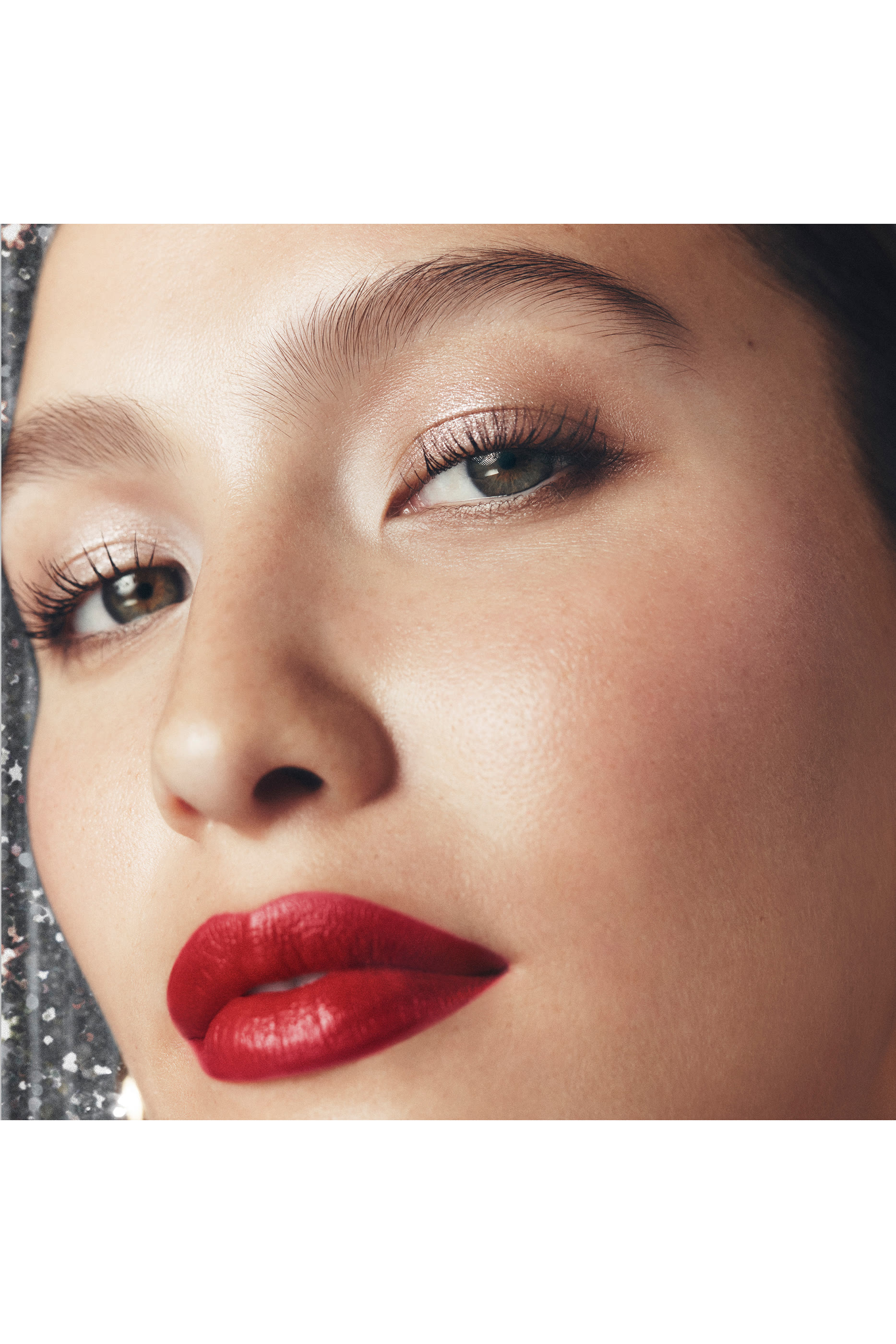 Smokey Gleam Eye Shadow Palette