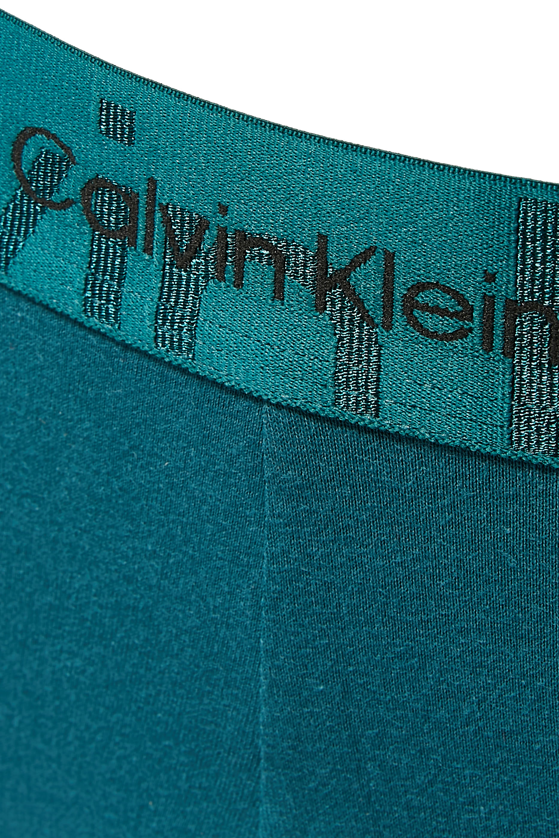 Embossed Icon Trunks