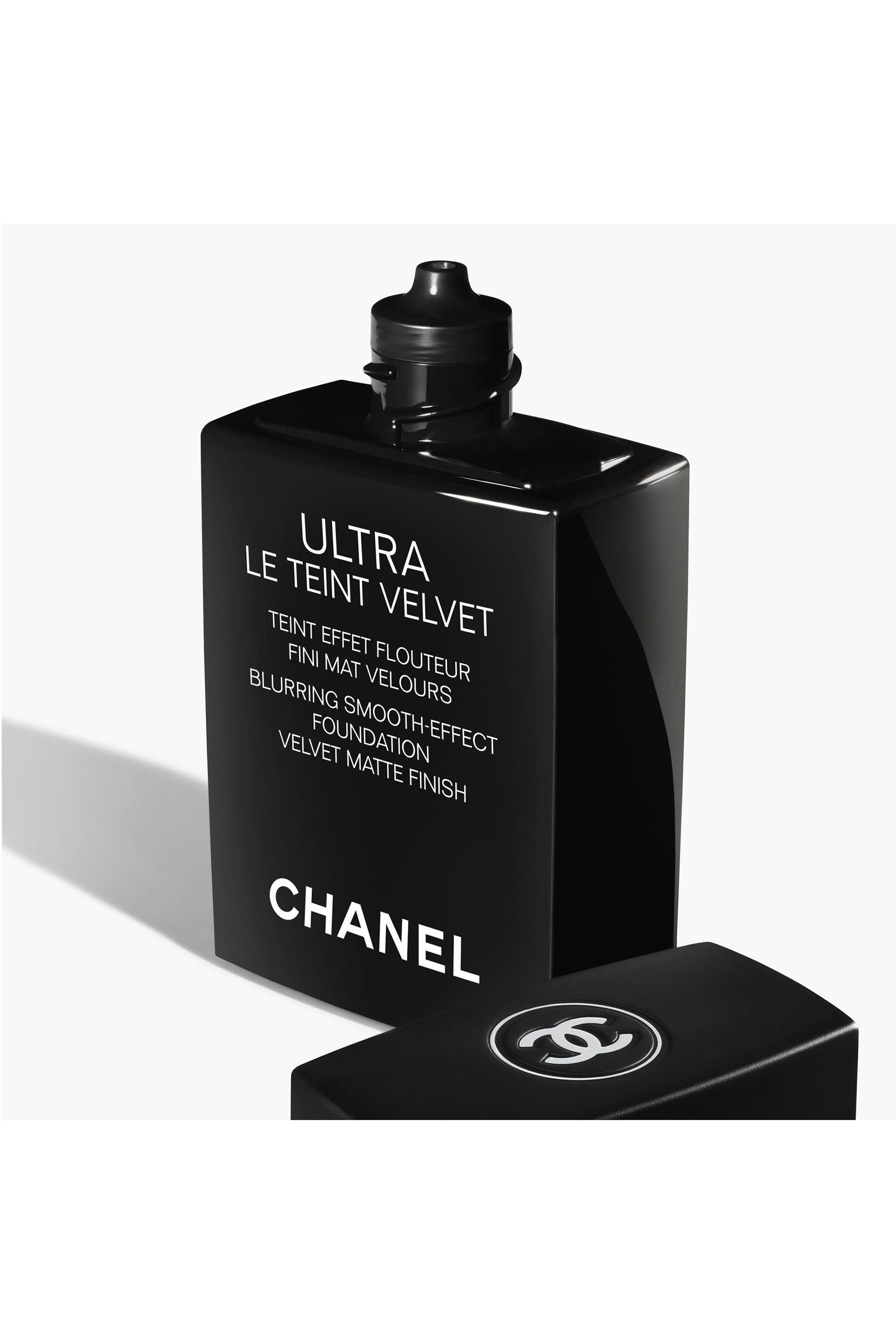 Ultra Le Teint Velvet