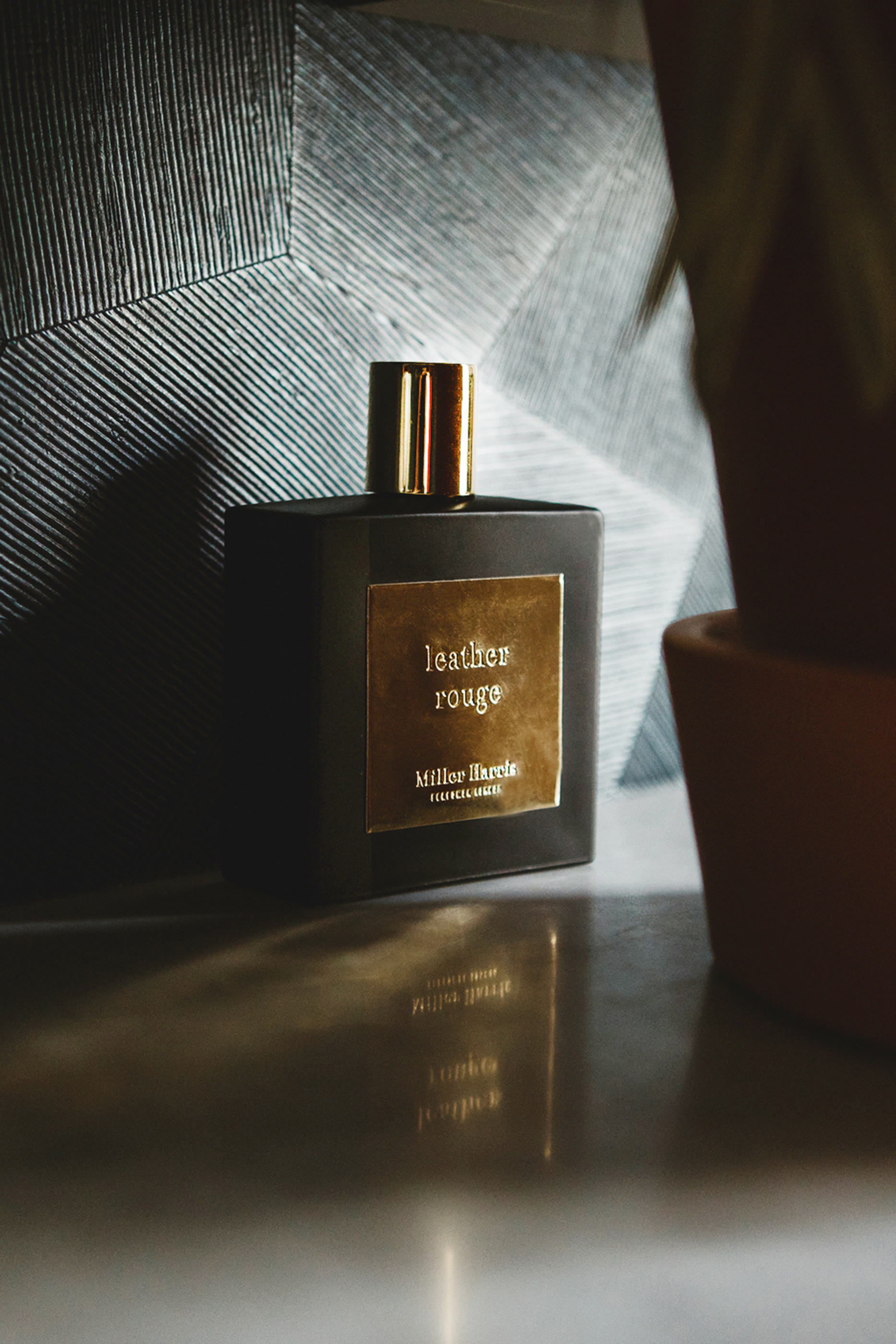 Leather Rouge Eau de Parfum