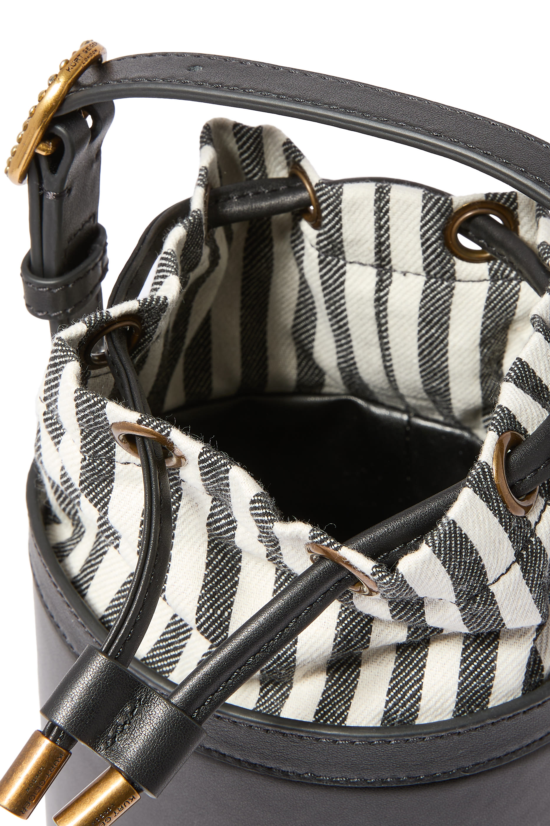 Small Chelsea Round Bucket Bag