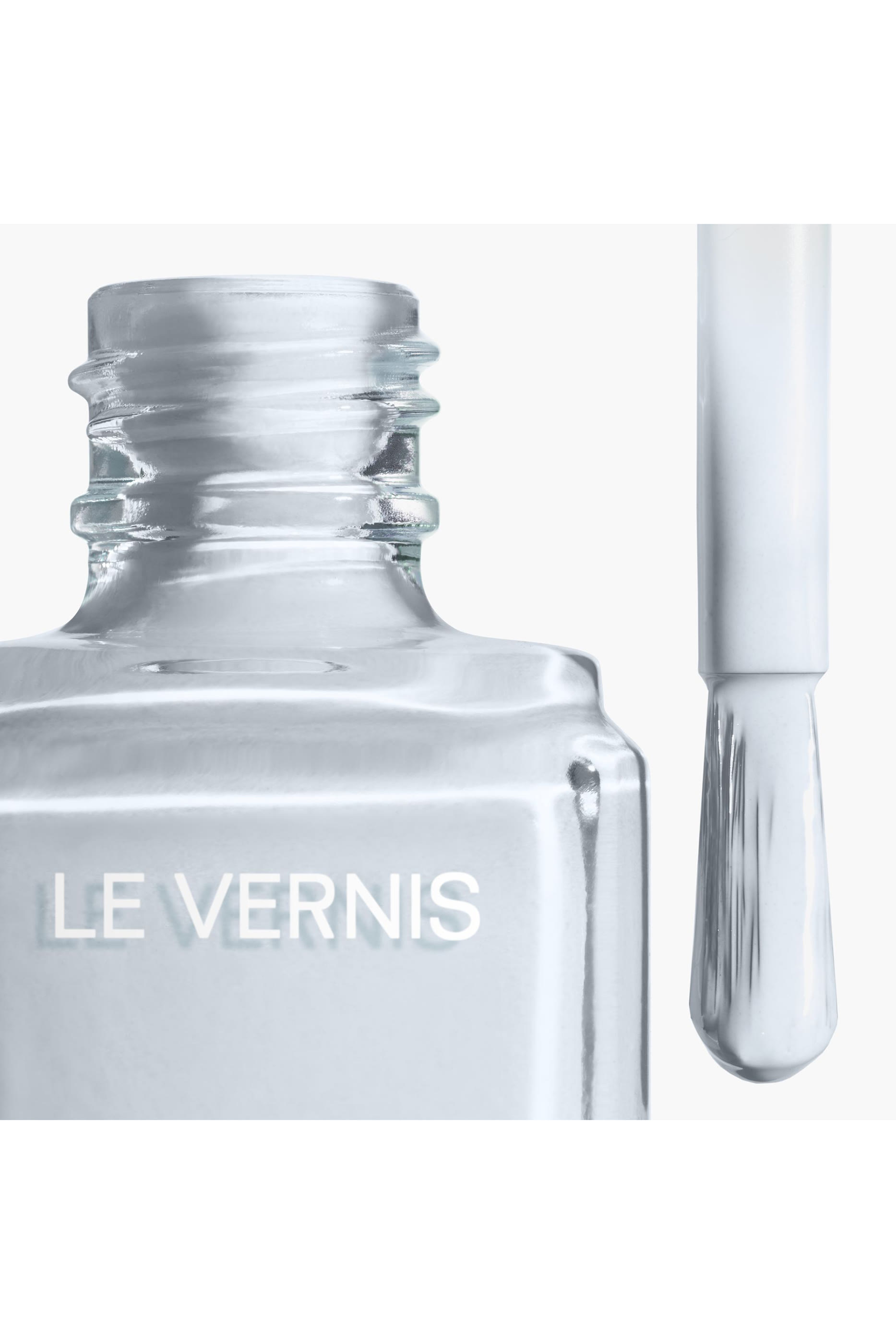 Le Vernis Nail Colour