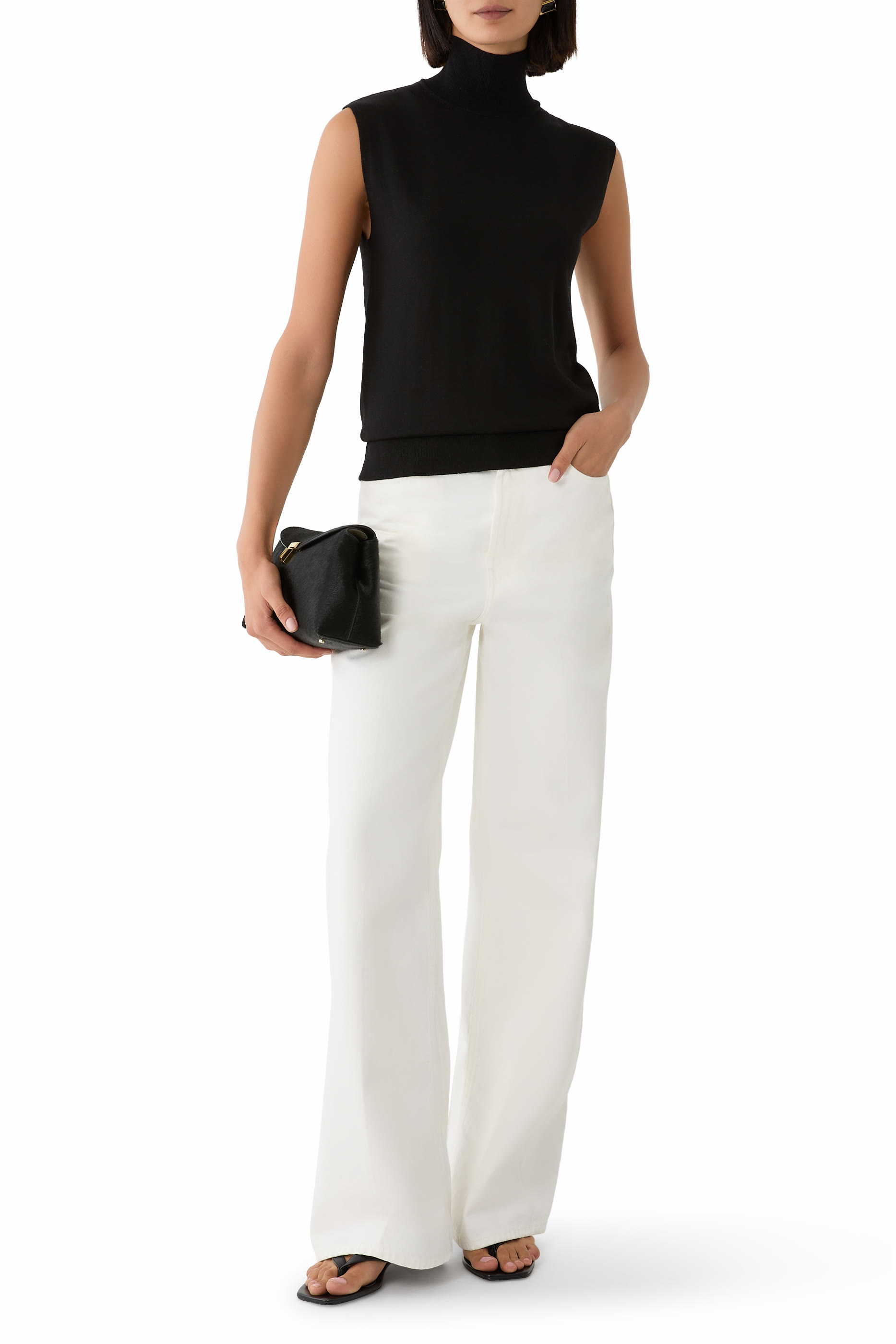 Sleeveless Fine Turtleneck Top