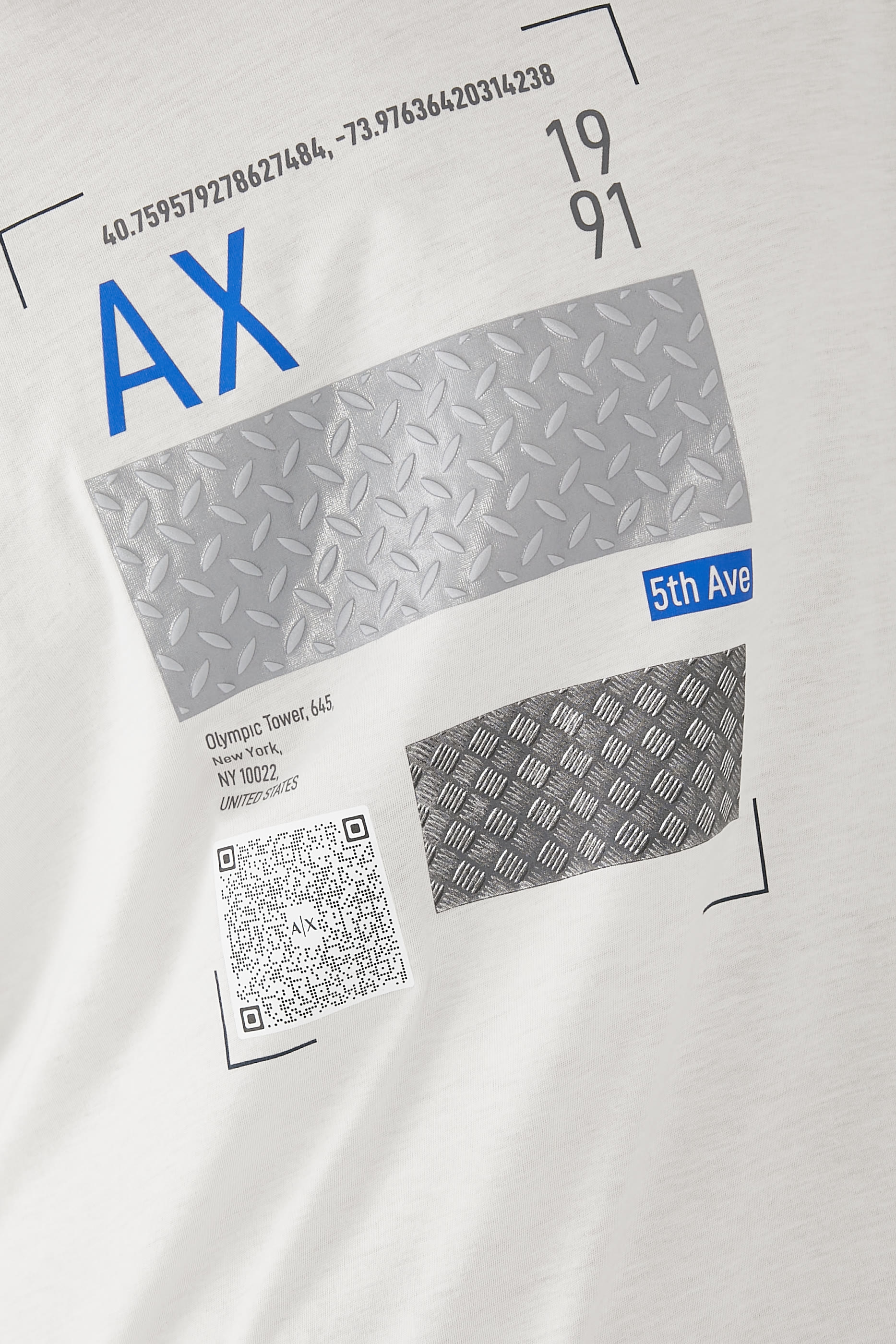 Gymnasium Crewneck T-Shirt