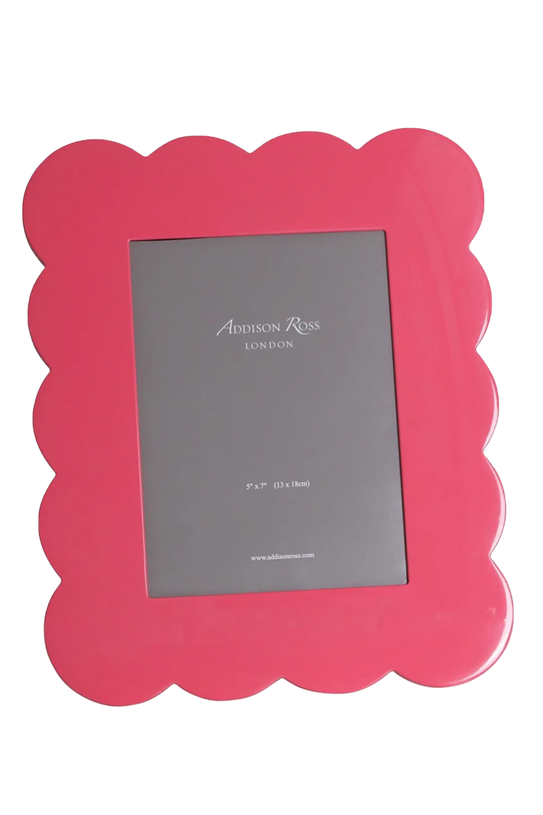 Scalloped Photo Frame