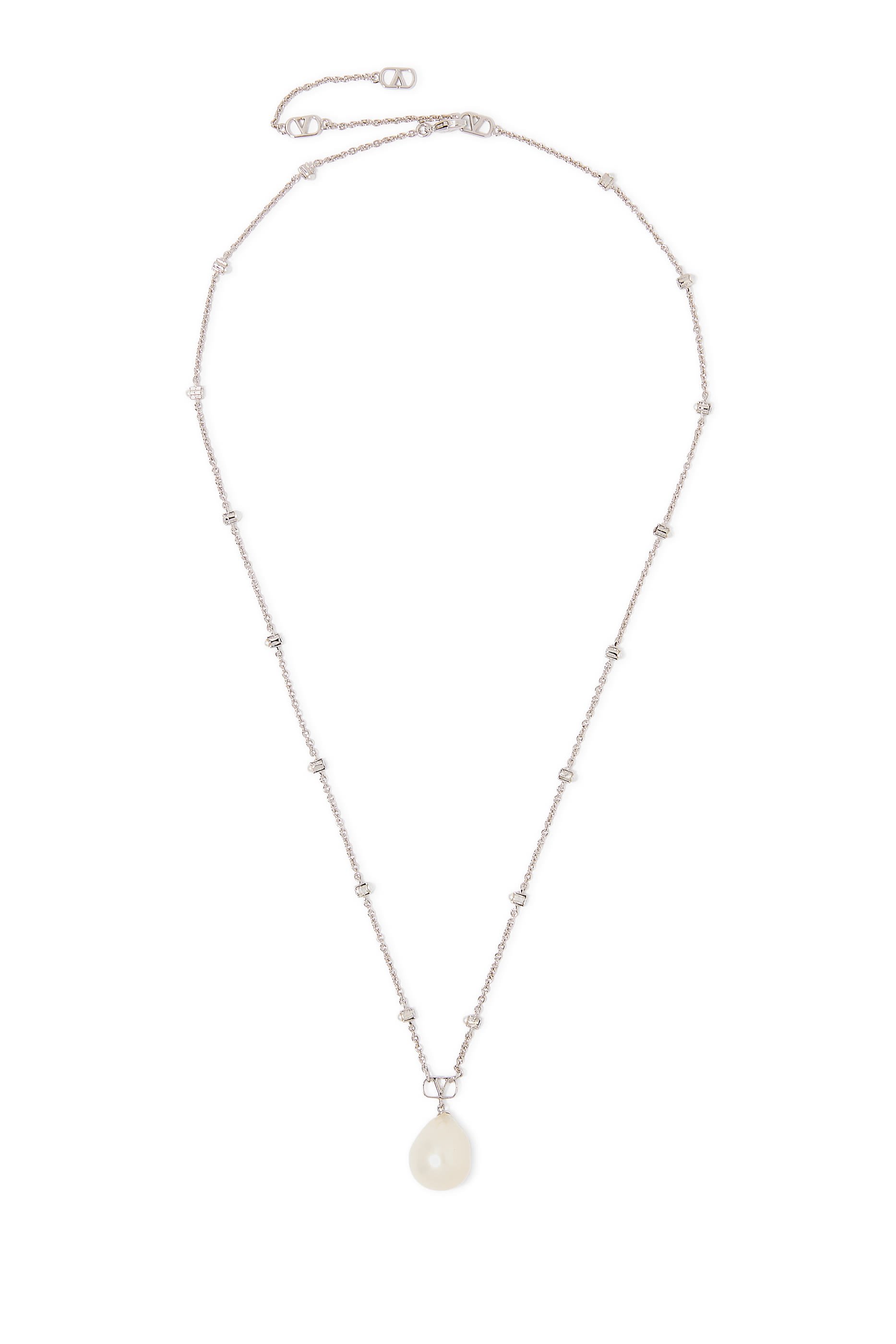 VLogo Signature Pearl Necklace
