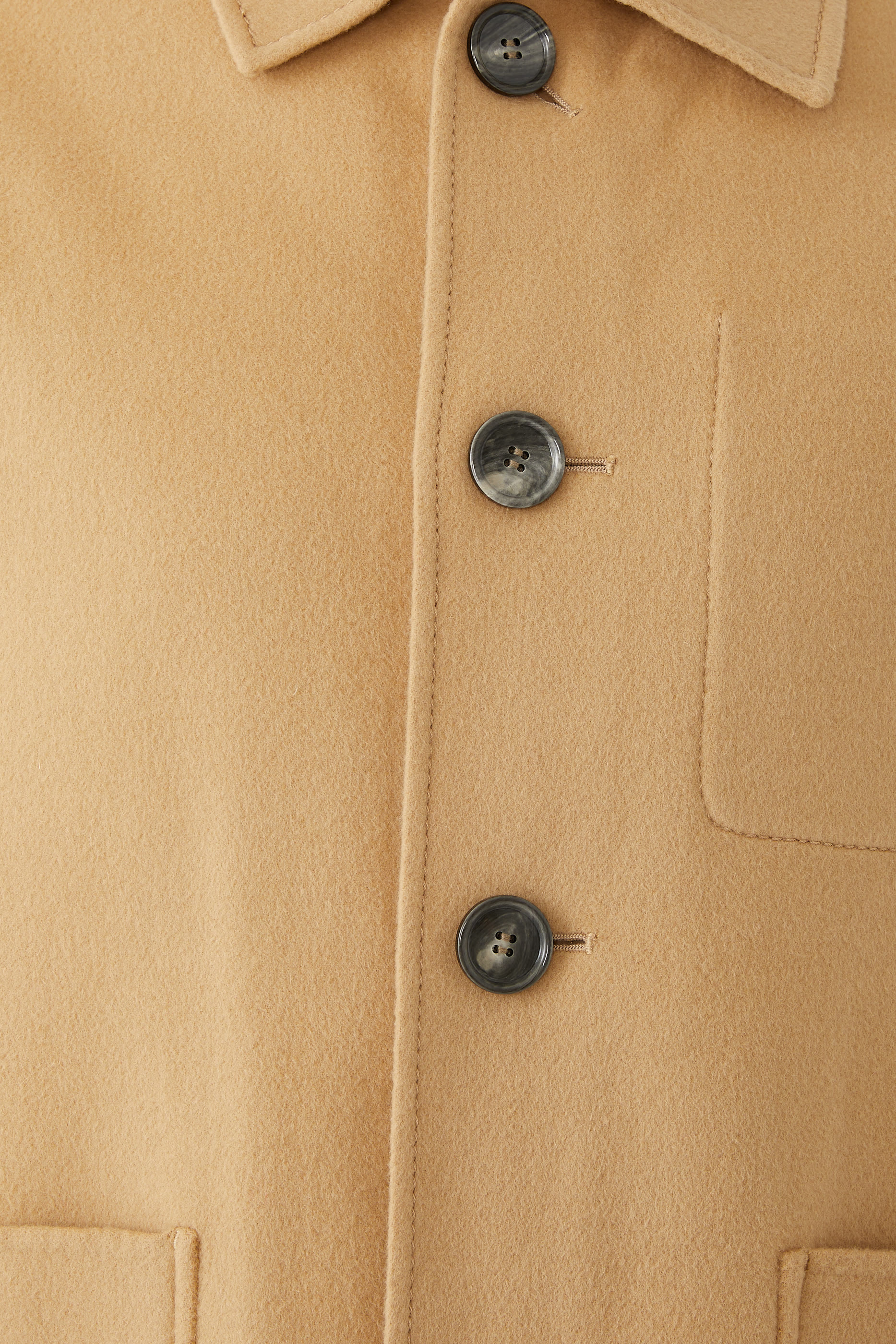 Boxy Buttoned Jacket