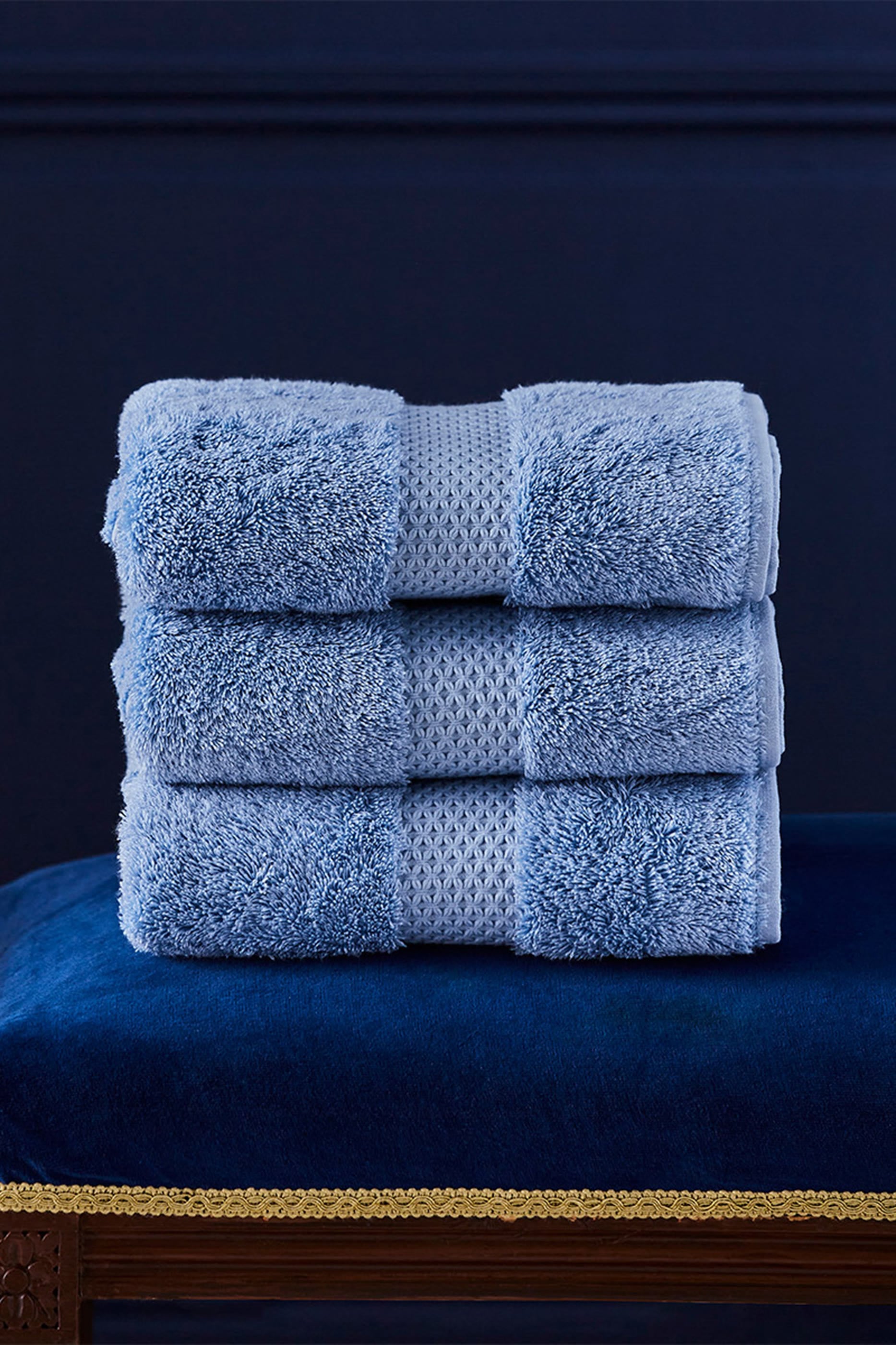 Etoile Towel