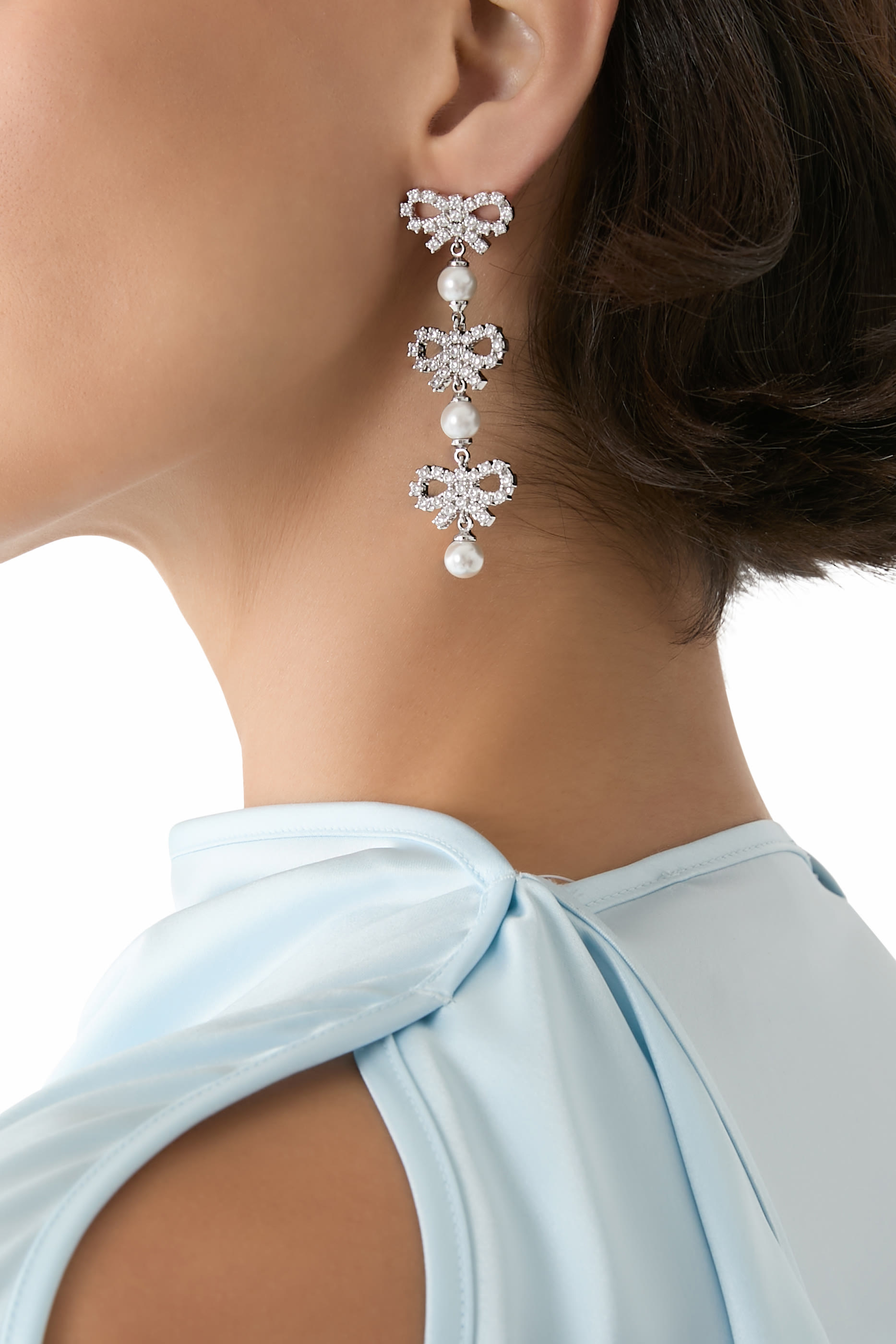 Micro Bow Pearl Tiered Earrings