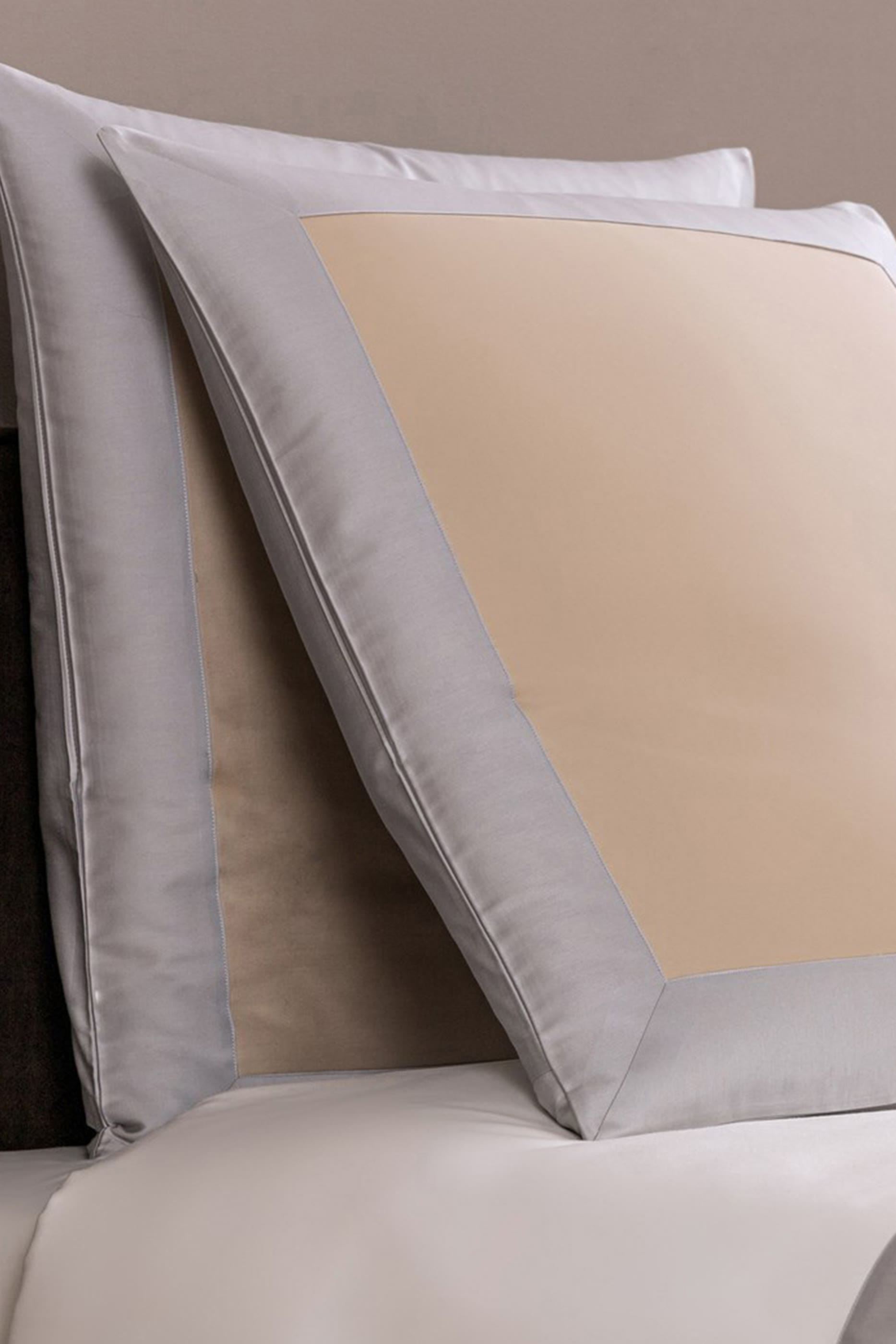 Rectangular Savage Beige Pillowcase