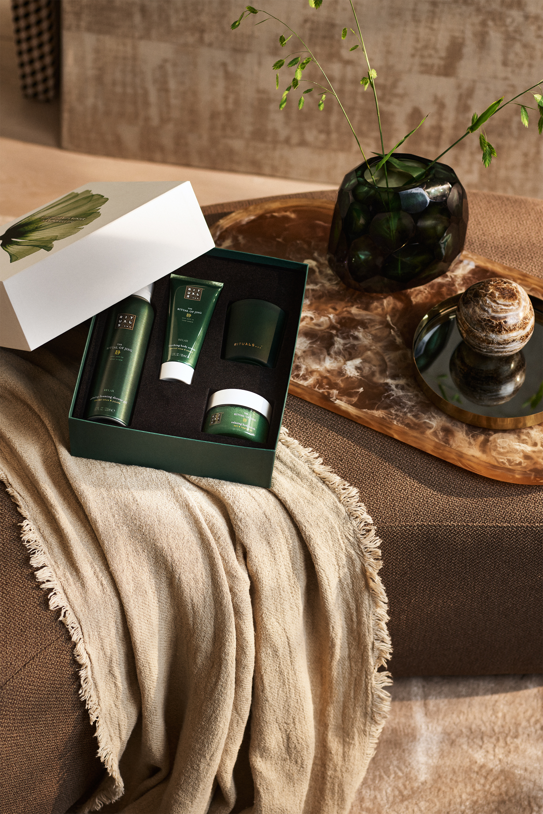 The Ritual of Jing Medium Gift Set