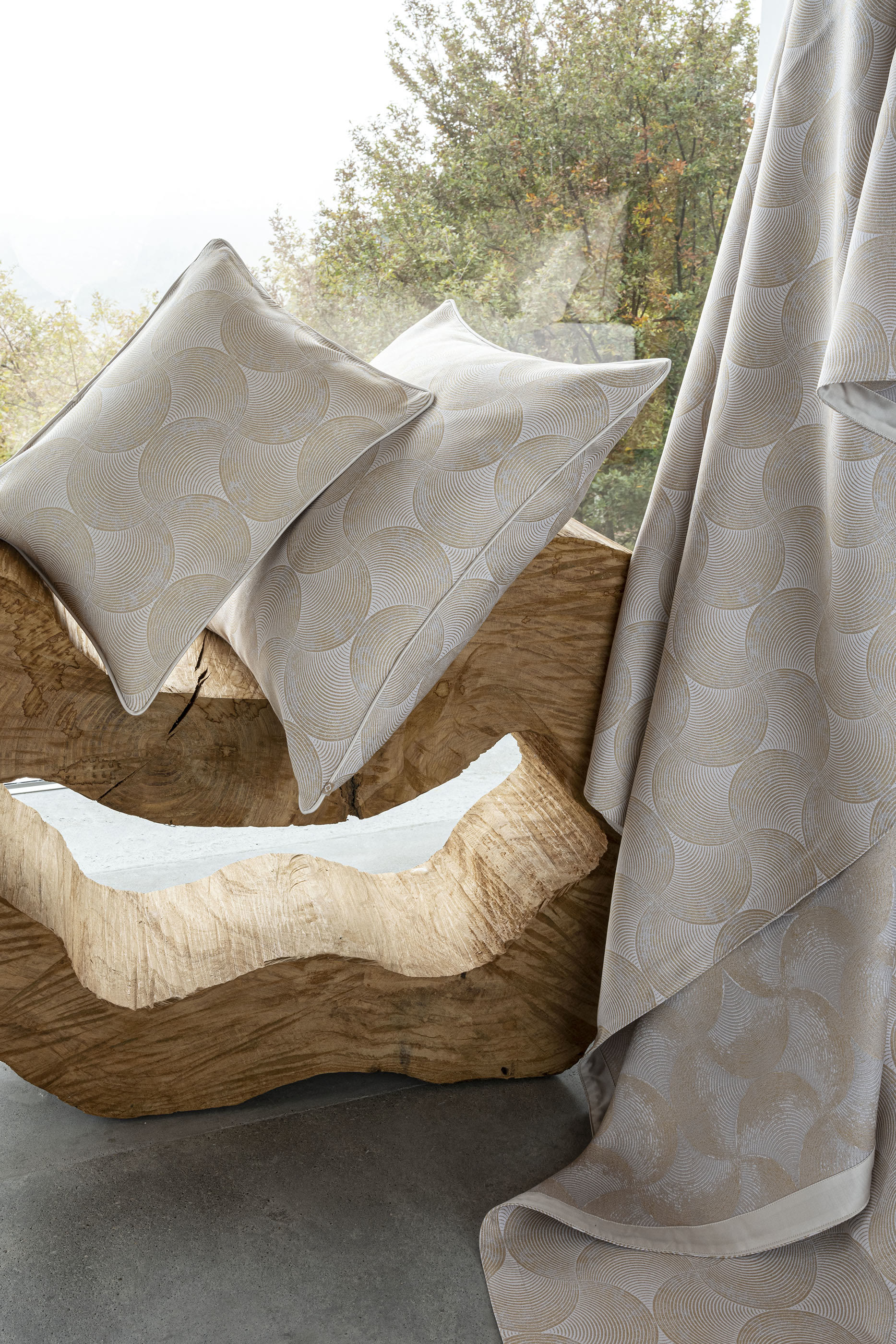 Caviar Cushion Cover and Inner