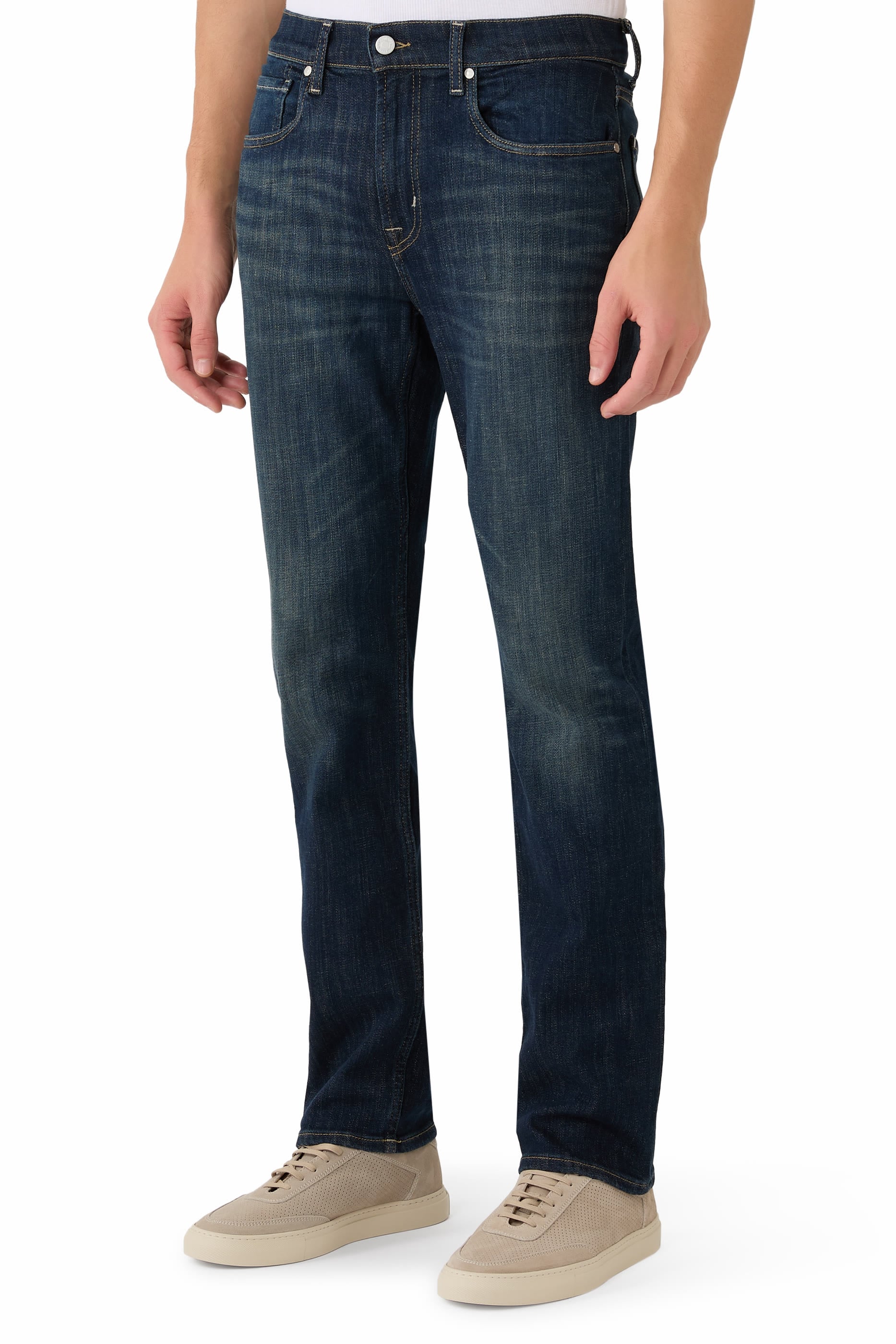 The Straight 32" Jeans 