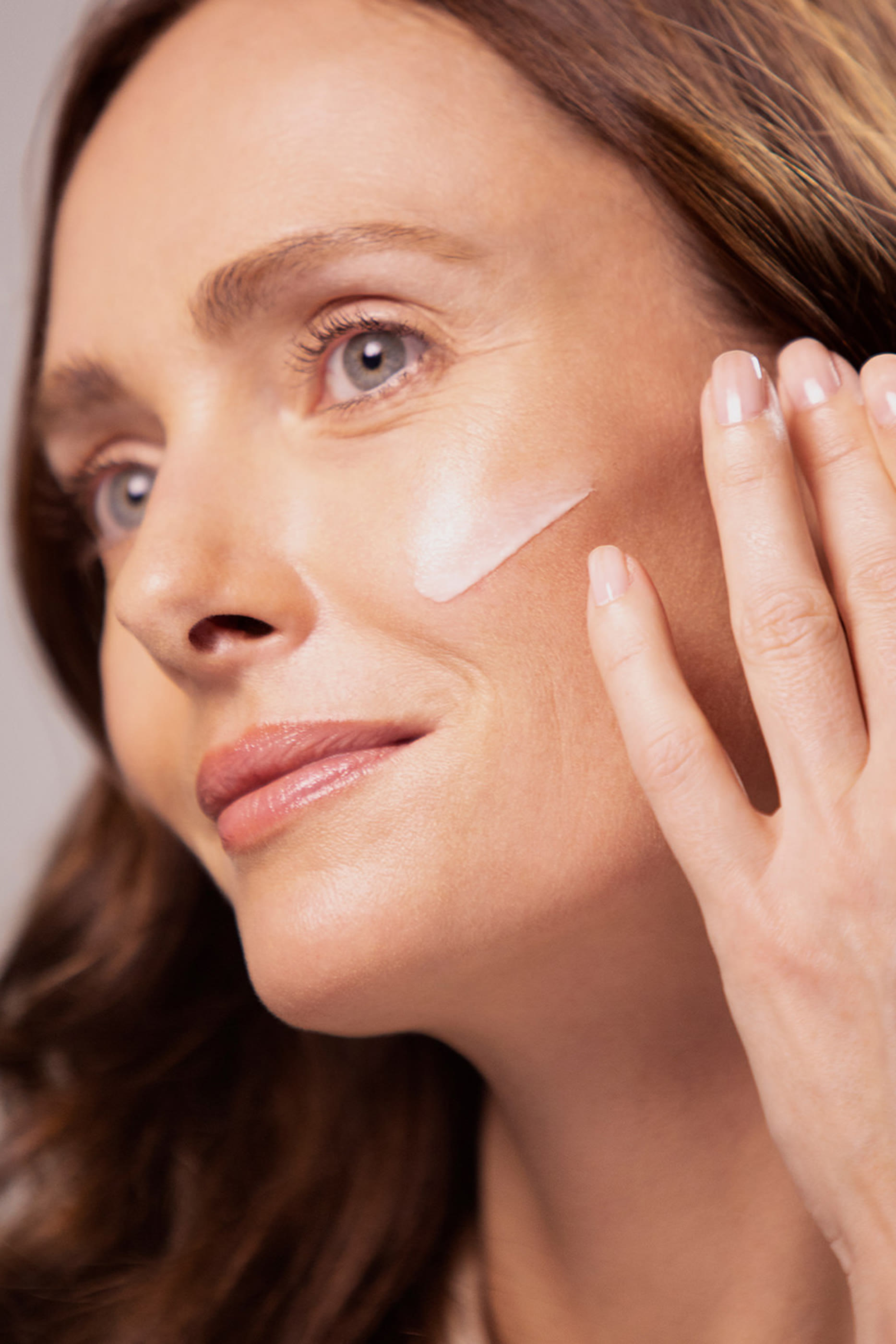 Sisleÿa L'Intégral Anti-Âge Radiance Anti-Dark Spot Serum