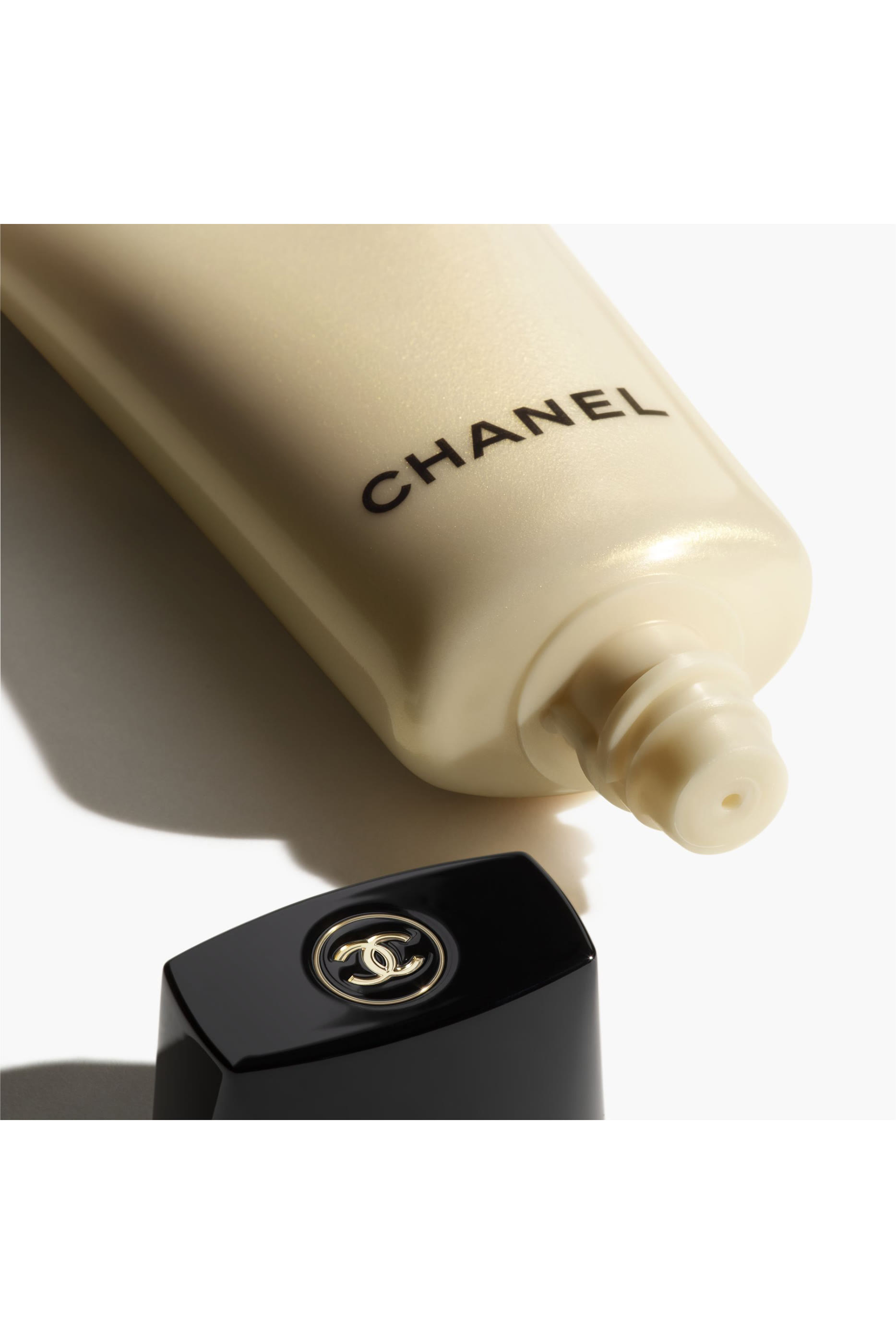 Sublimage La Protection UV SPF50