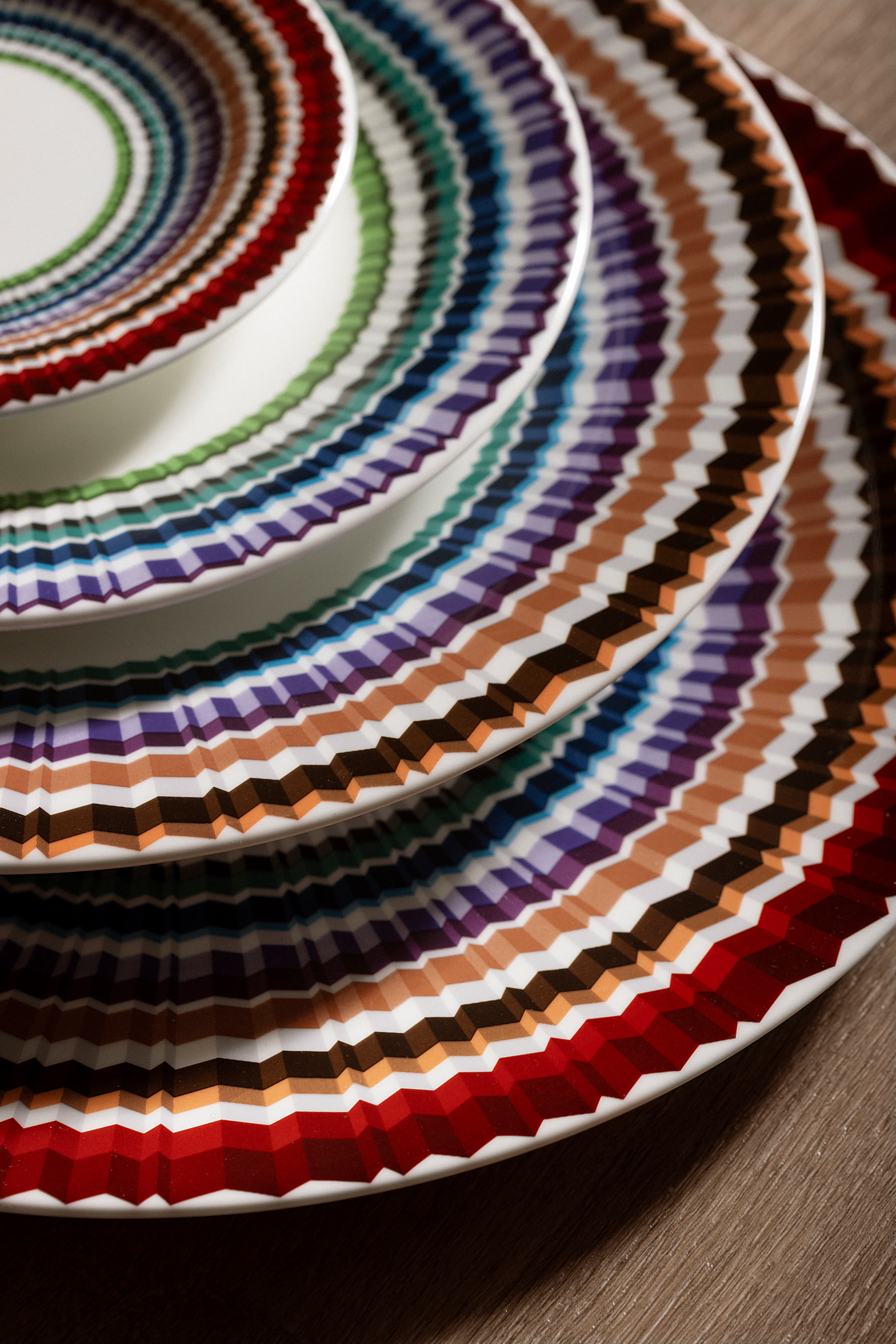 Waves Dinner Plate
