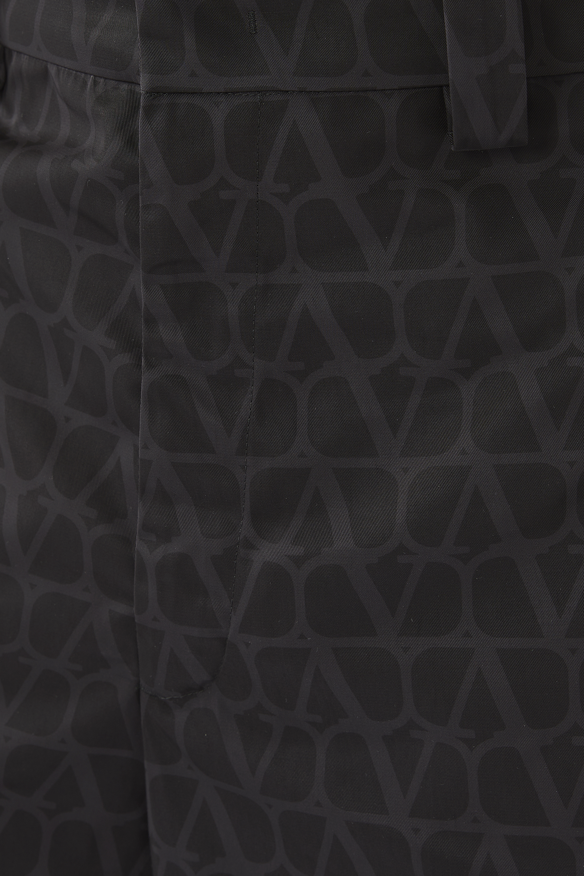  Toile Iconography Bermuda Shorts