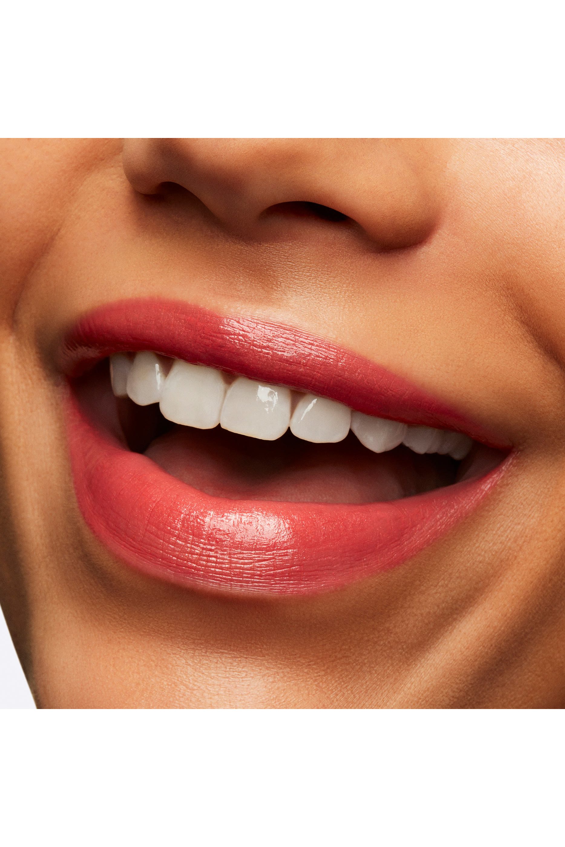Lustreglass Sheer-Shine Lipstick 