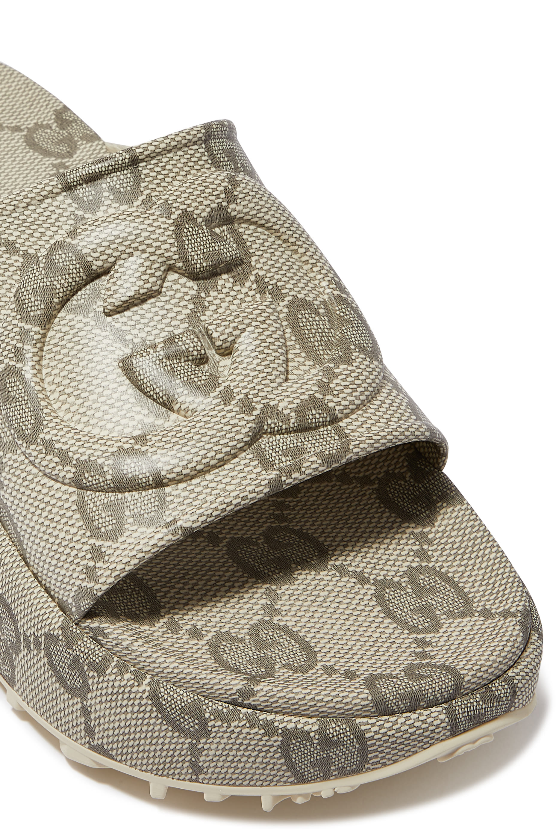 Interlocking G Slides