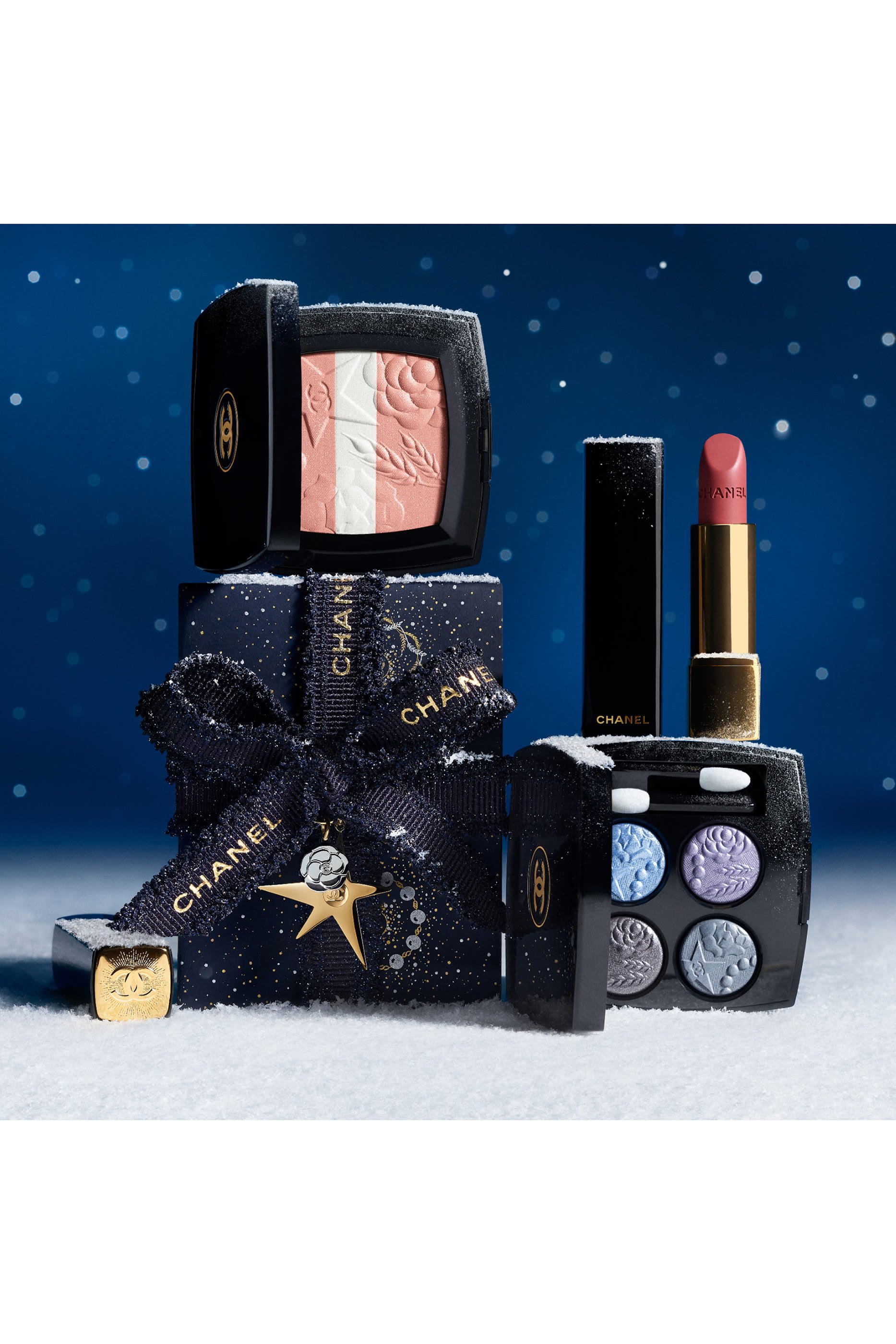 Les Signes De Chanel Illuminating Powder Blush