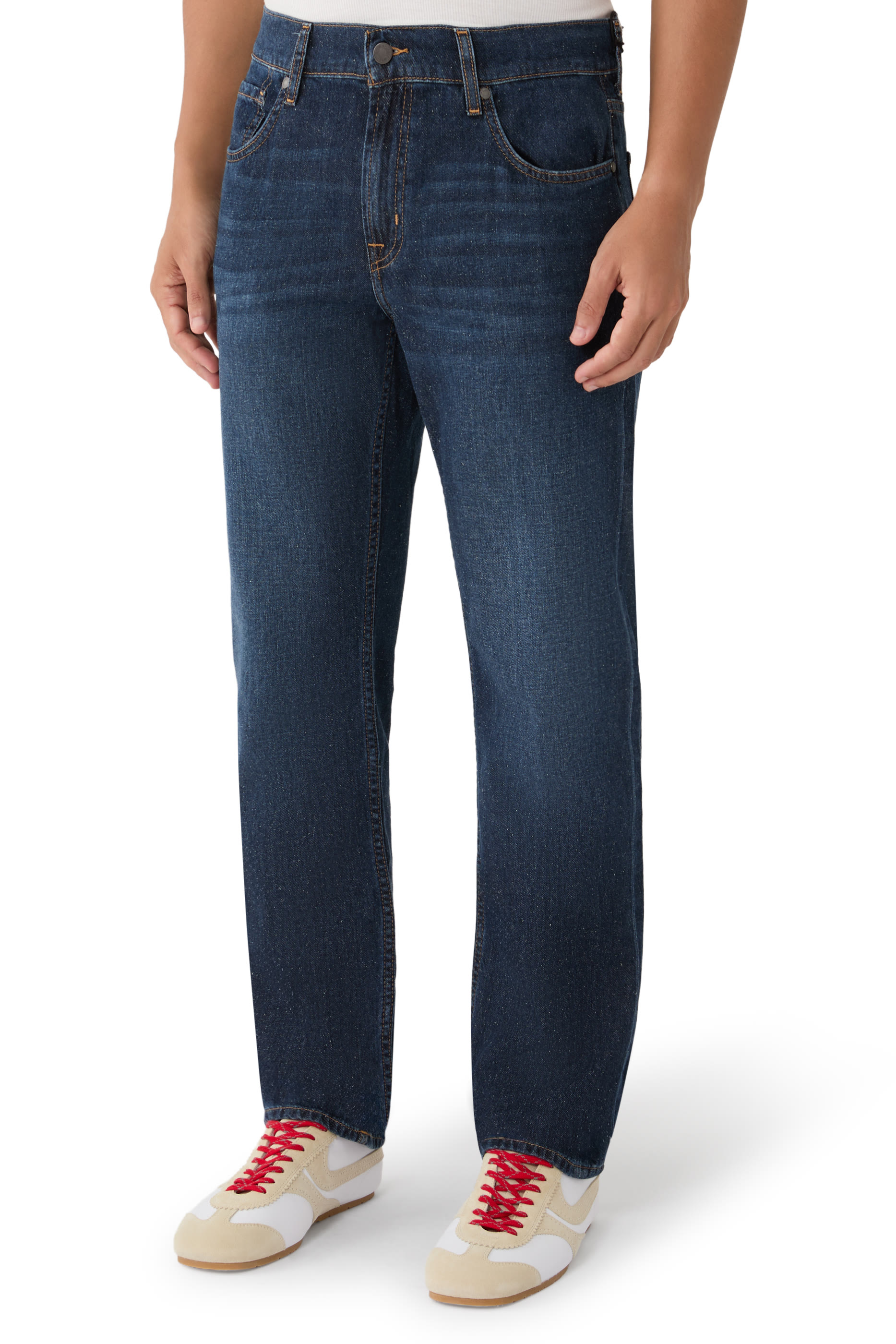 The Straight Jeans 