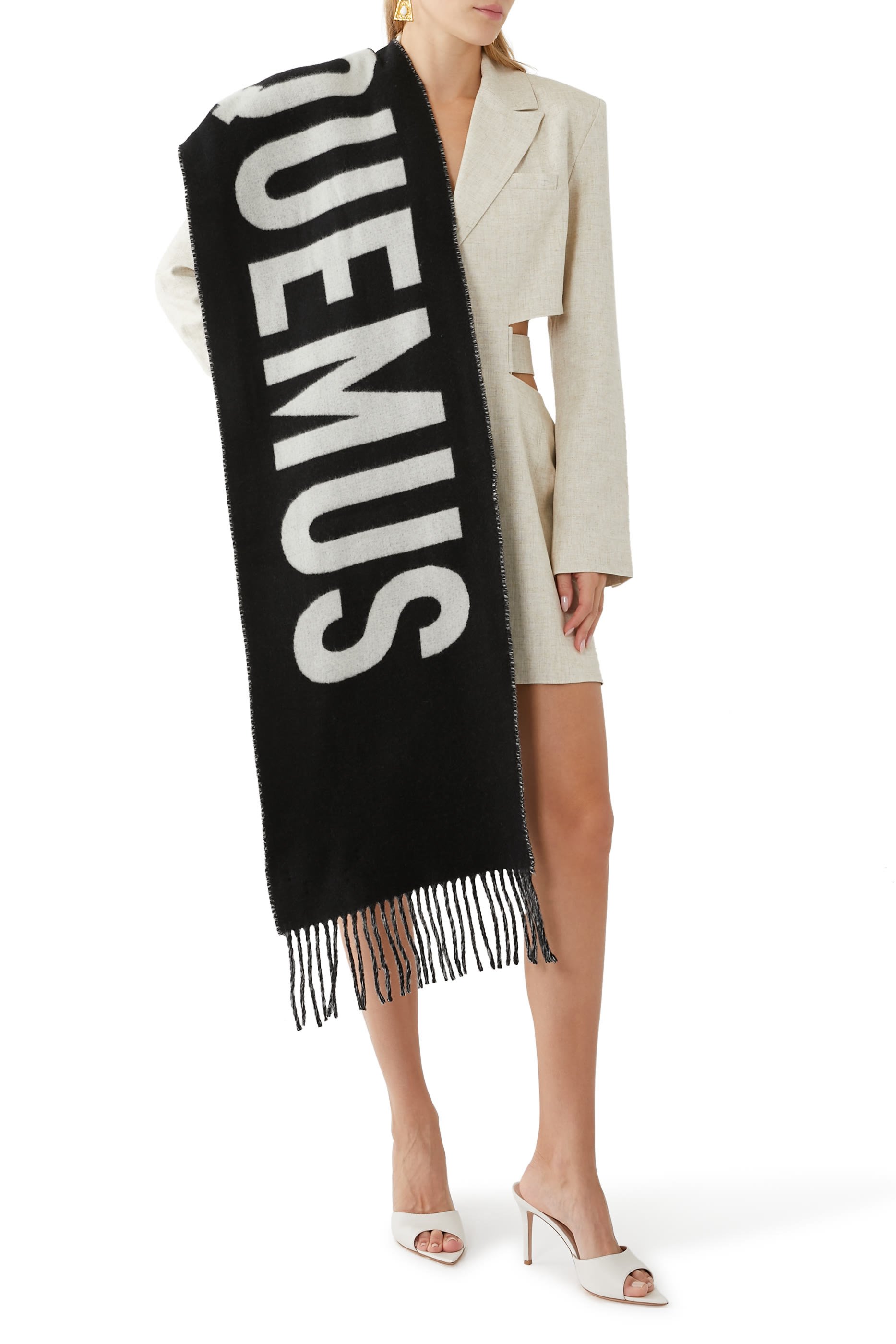 The Jacquemus Scarf 