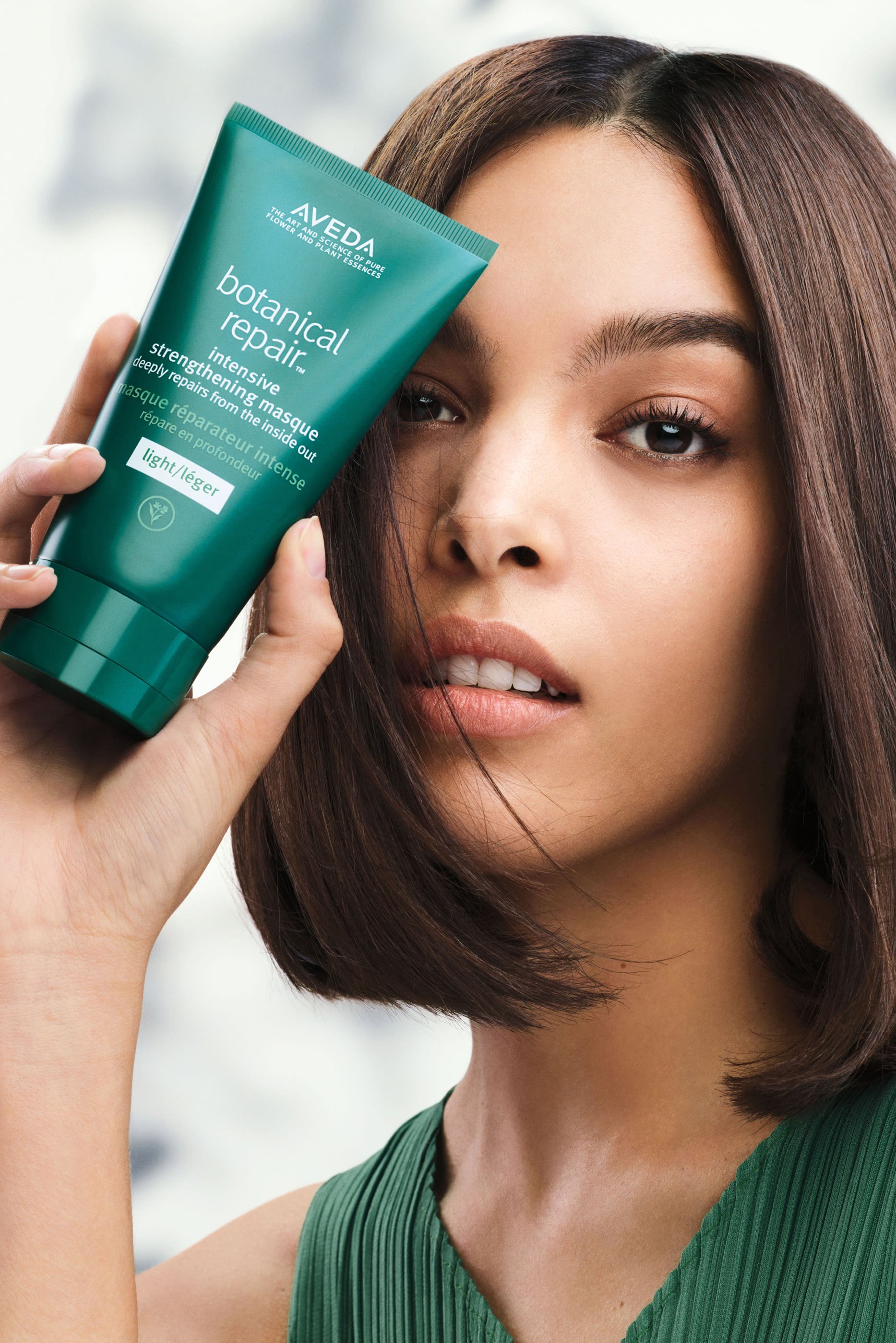 Botanical Repair™ Intensive Strengthening Masque – Light
