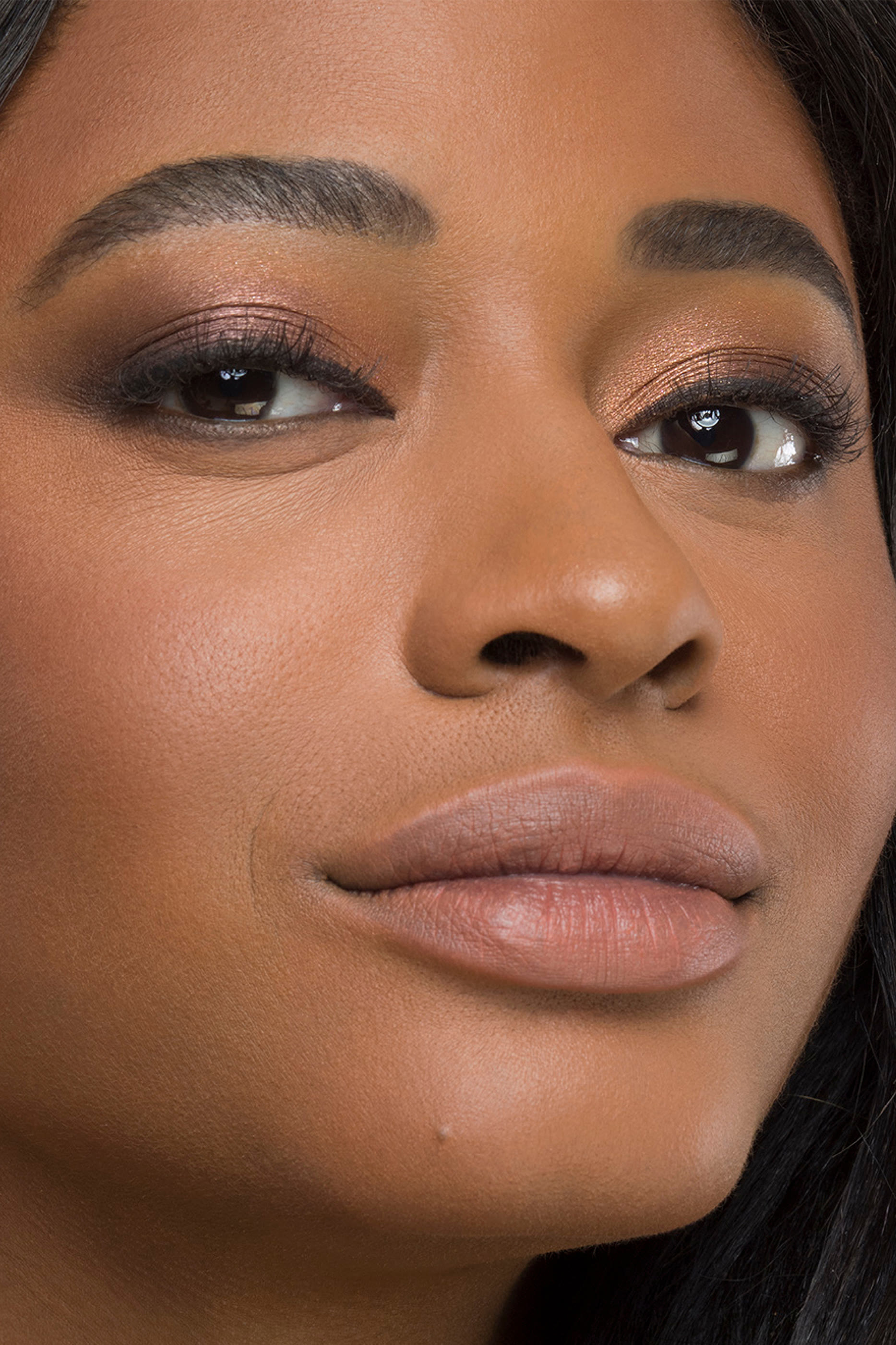 Skin Long-Wear Weightless Foundation