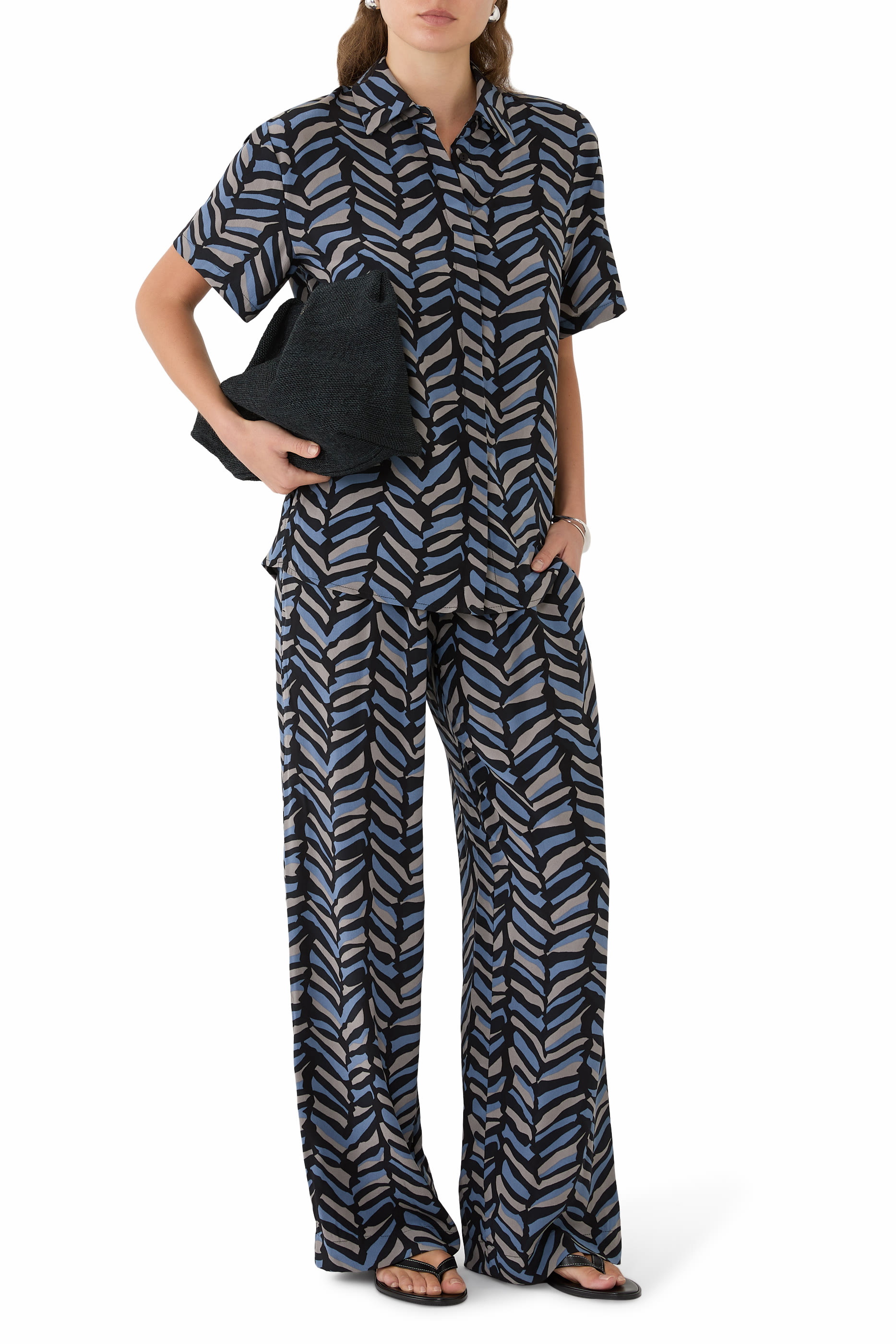 Oversized Short Sleeves Shirt