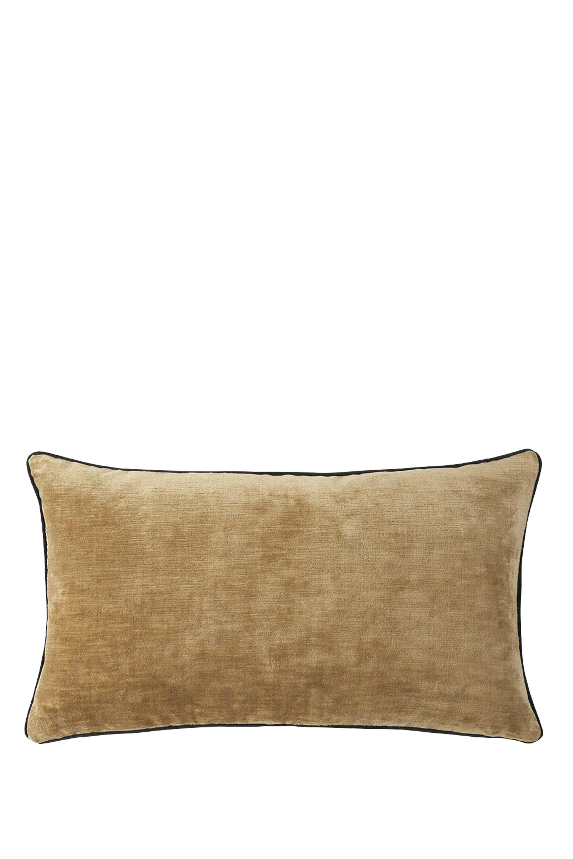 Boromee Cushion