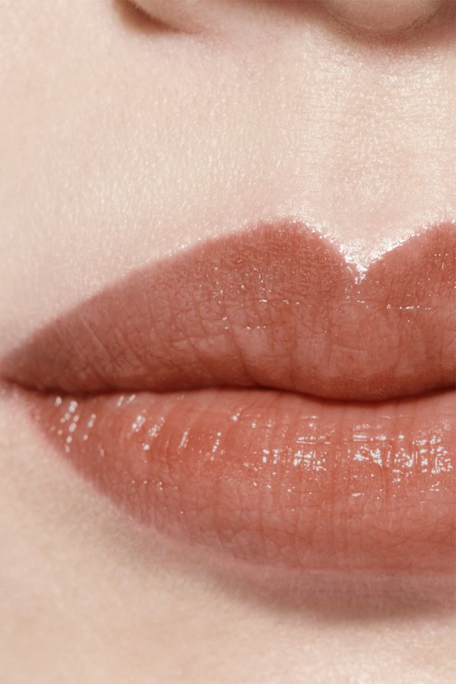 ROUGE COCO BAUME A Hydrating Tinted Lip Balm