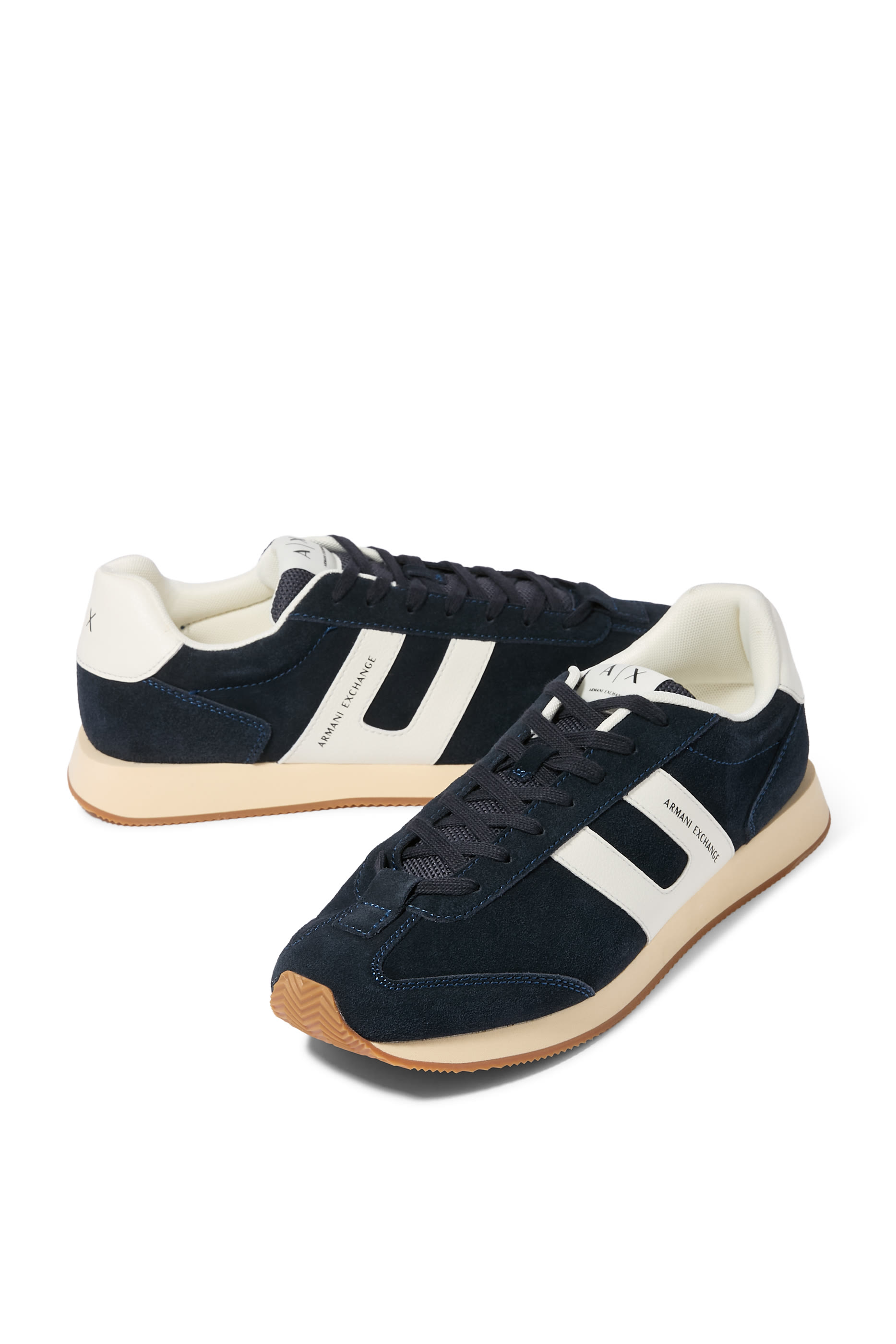 Side Logo Band Sneakers