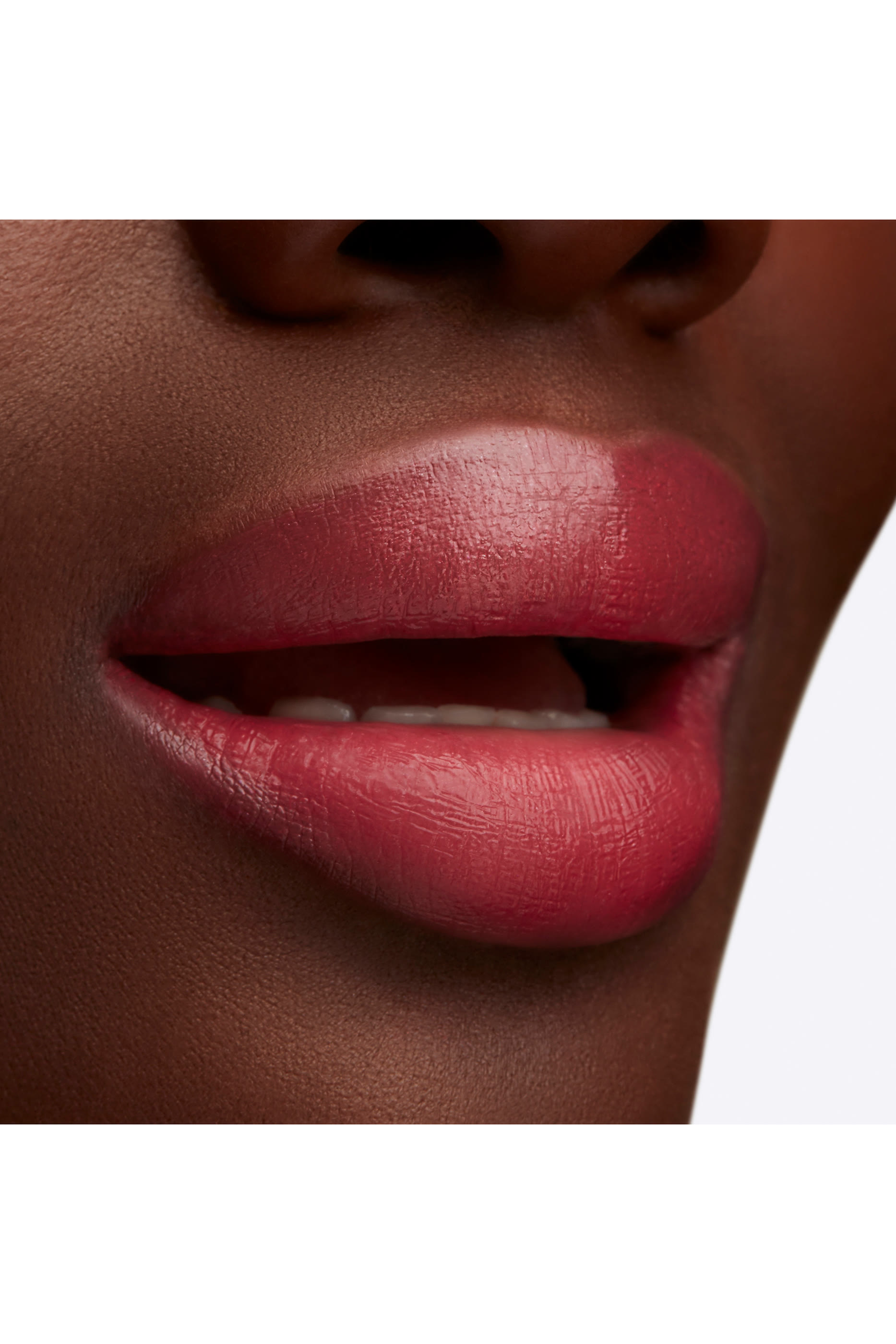 Lustreglass Sheer-Shine Lipstick 