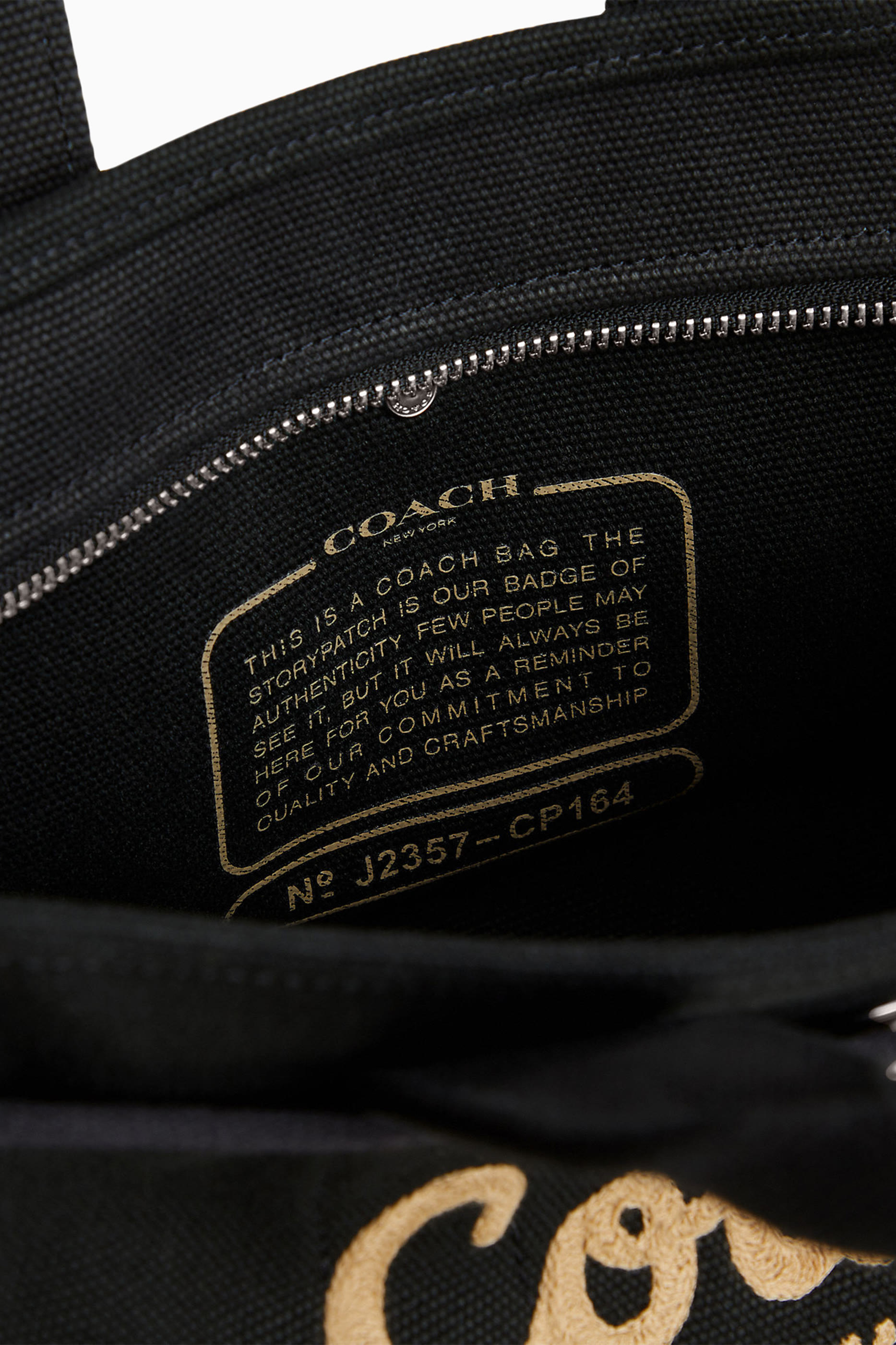 Cargo Tote 26 Bag