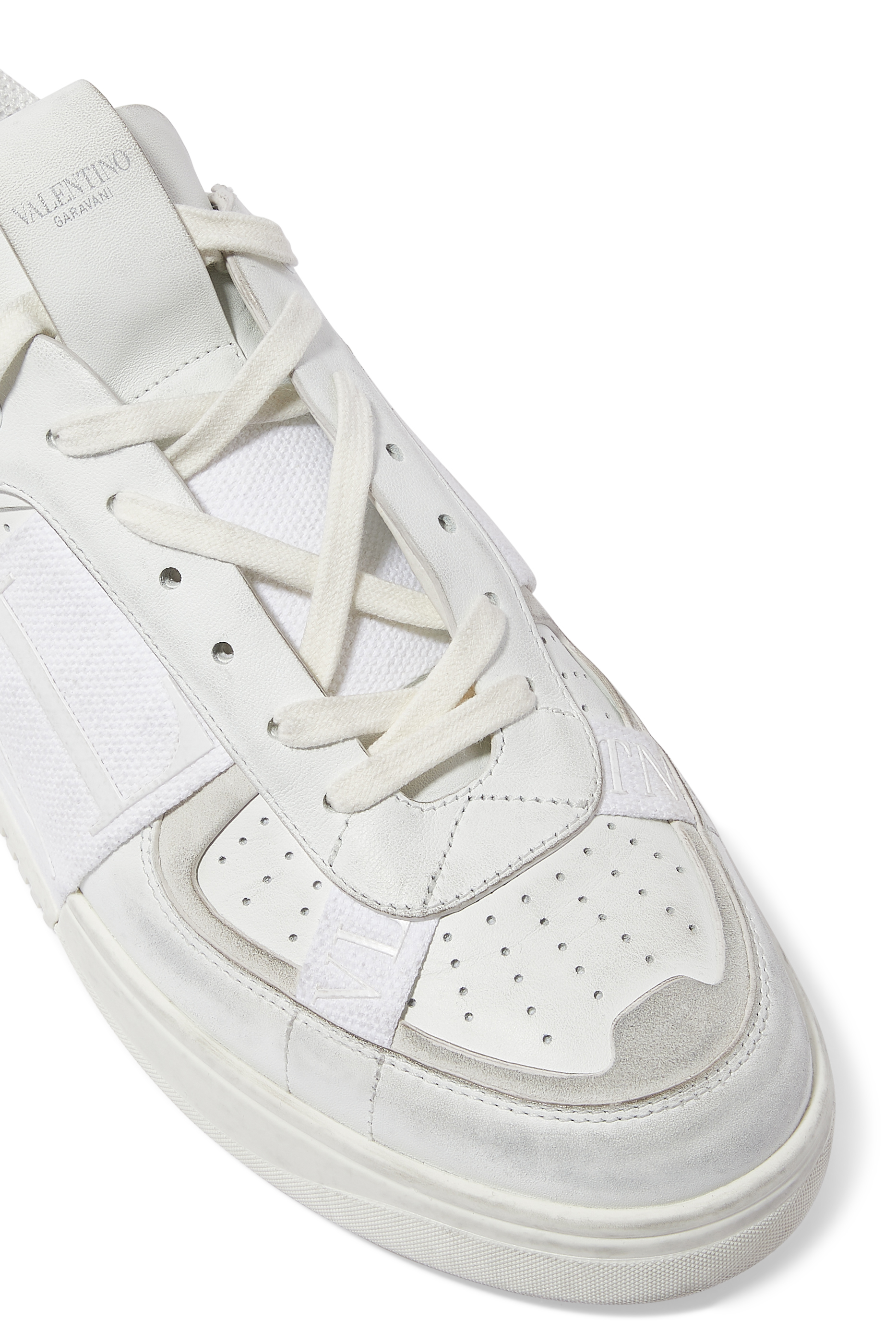 VL7N Leather Sneakers