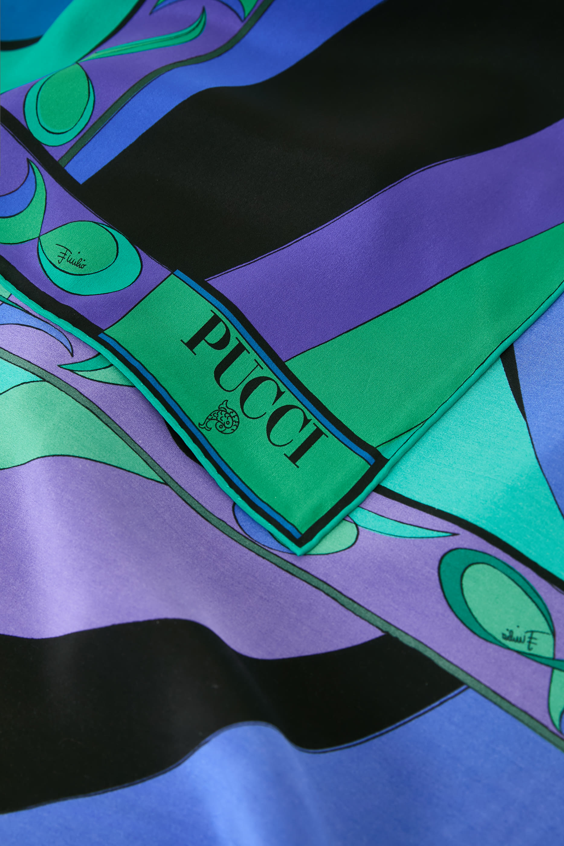  Pesci-Print Scarf