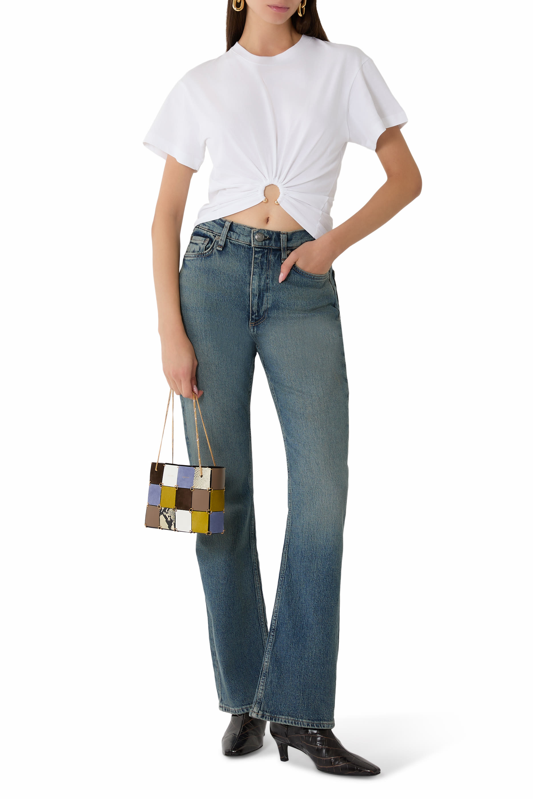 T-Shirt with Piercing