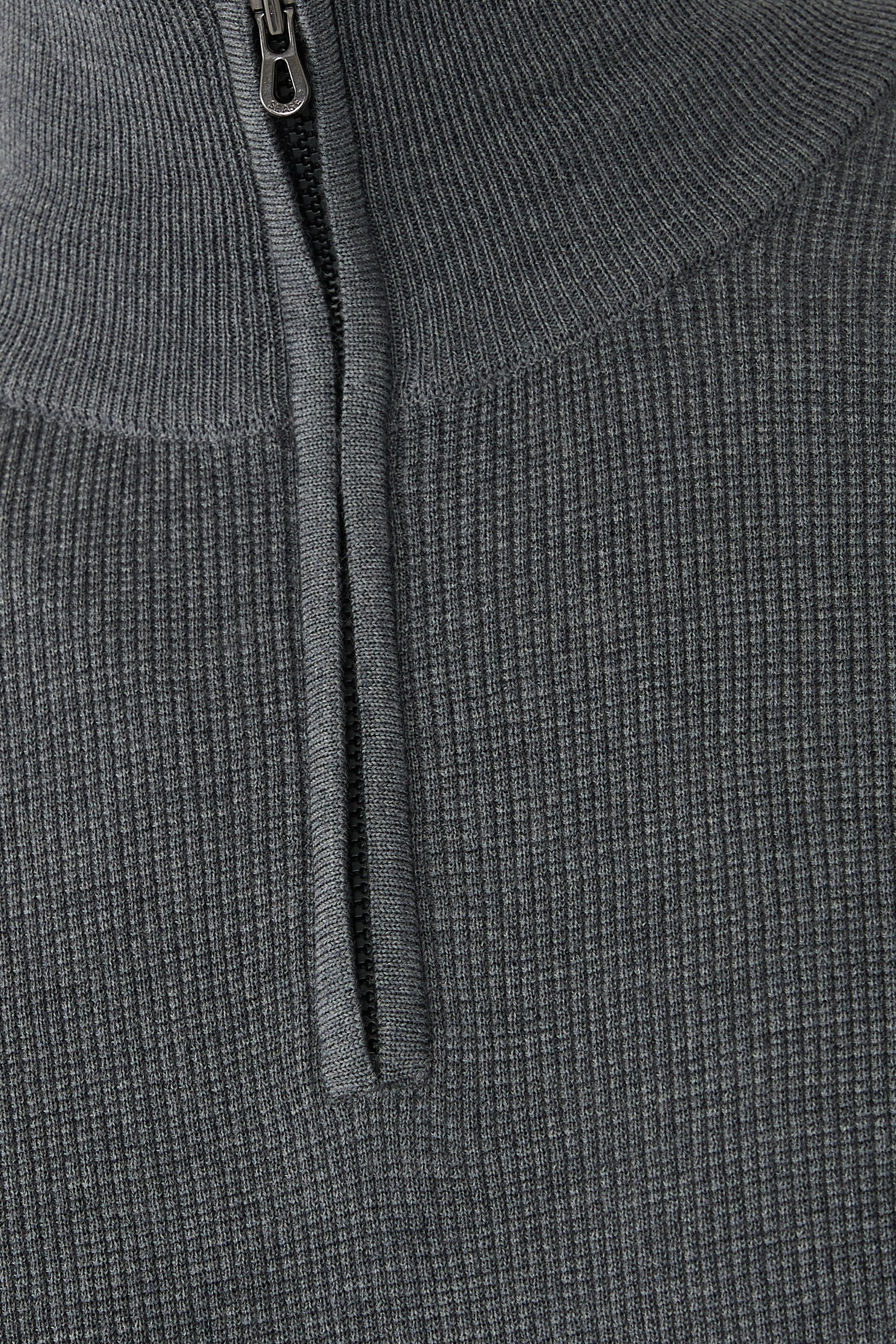  Waffle Half Zip Turtle Neck Sweater