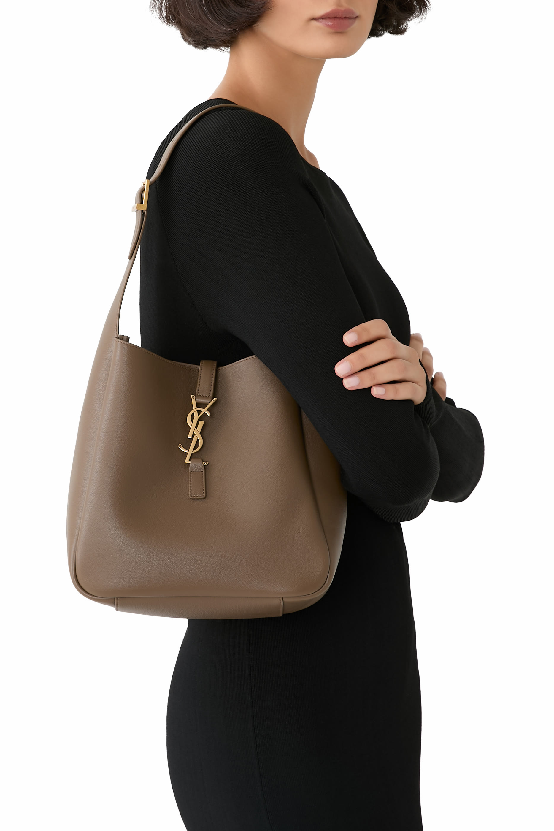 Le 5 À 7 Supple Small Bag