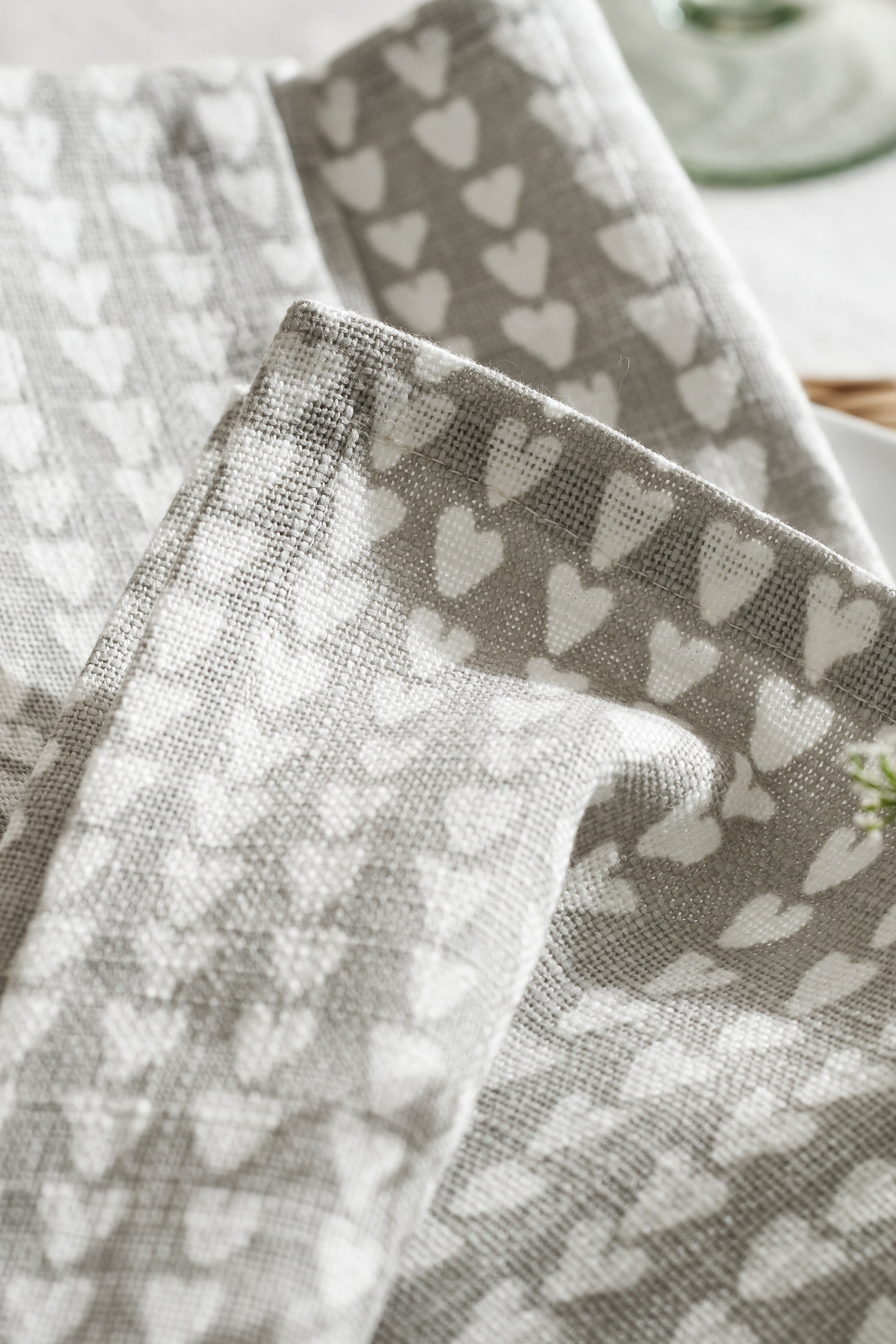 Ditsy Heart Napkin Set