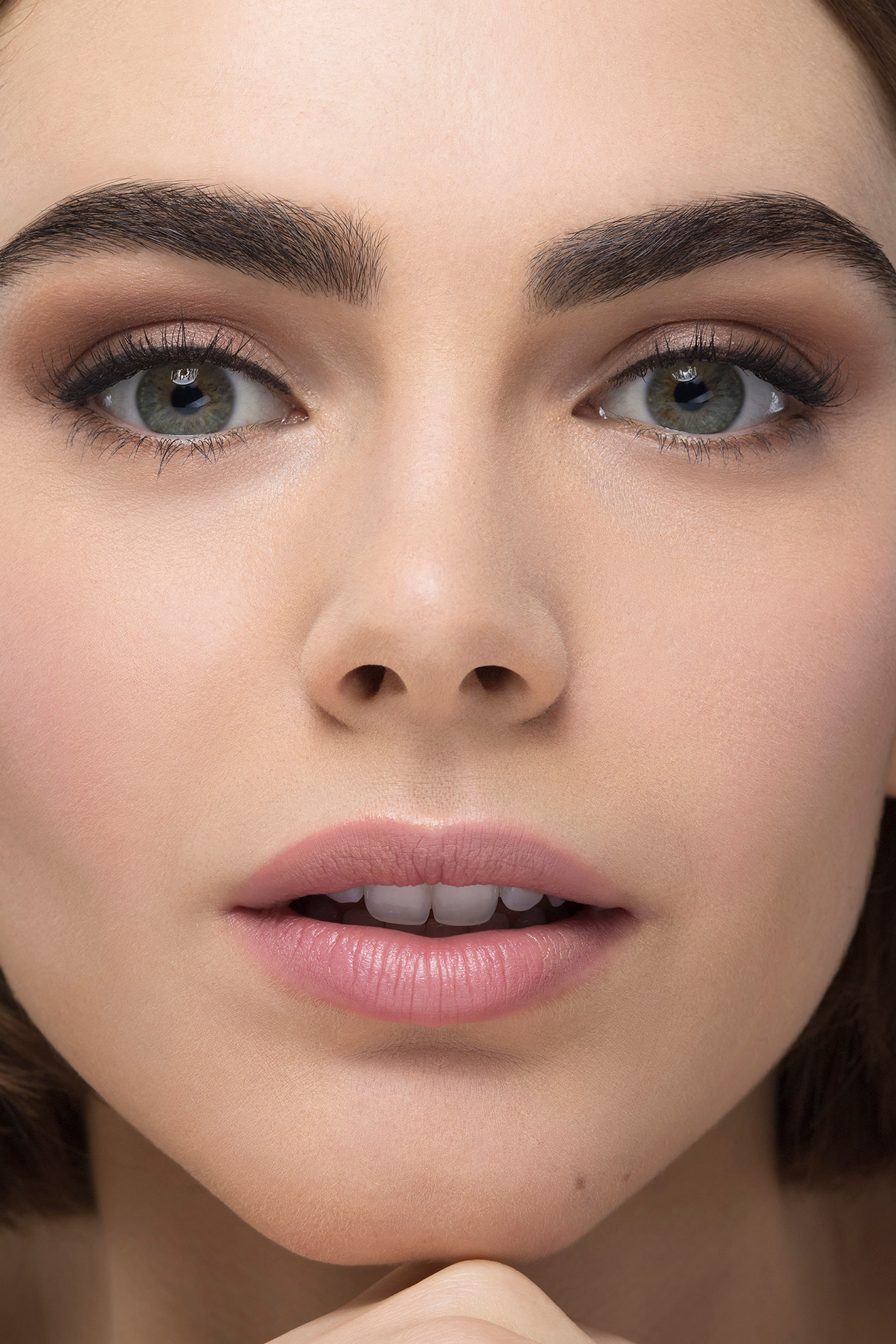 Skin Long-Wear Weightless Foundation