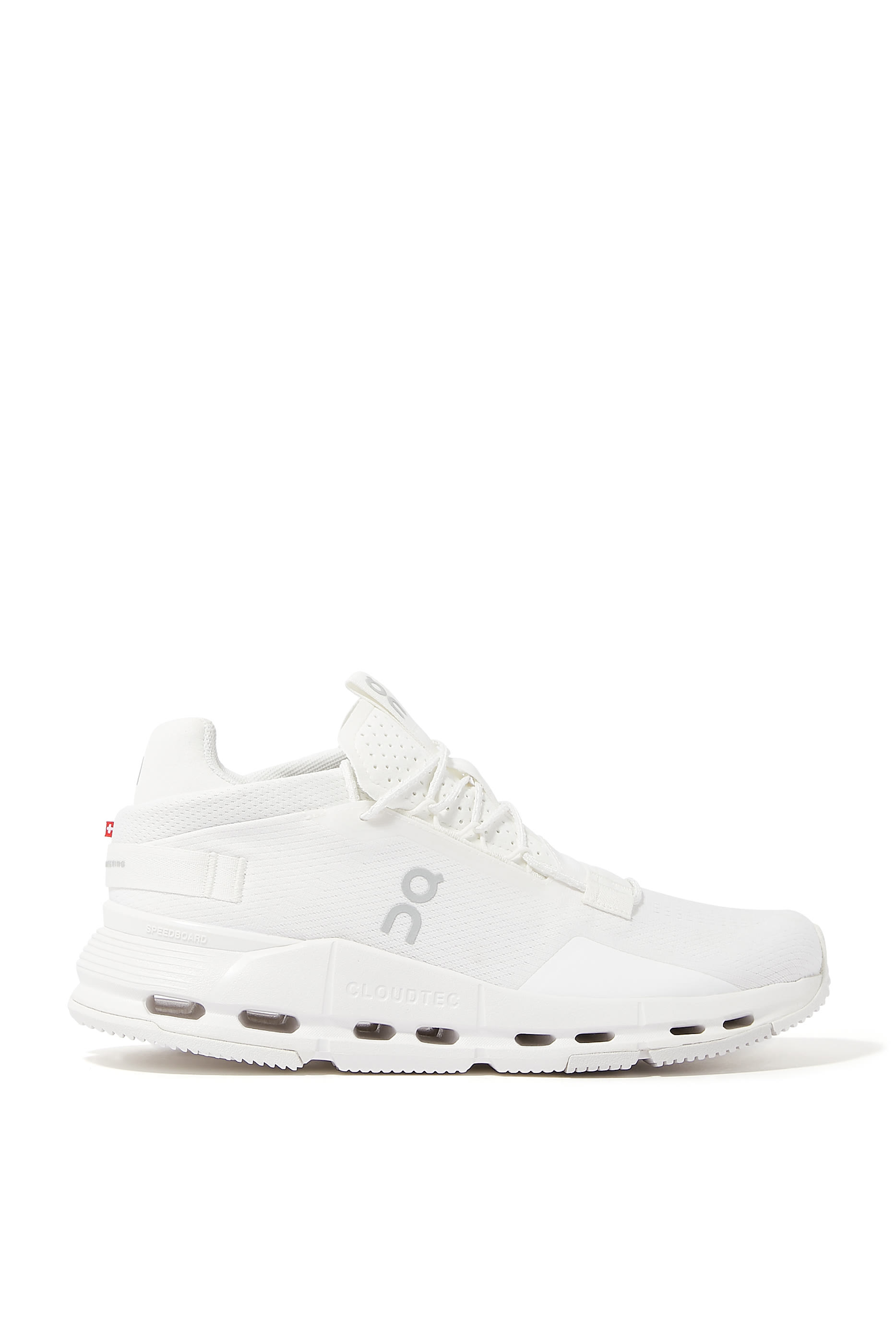 Womens Cloudnova 2 Low Top Runner