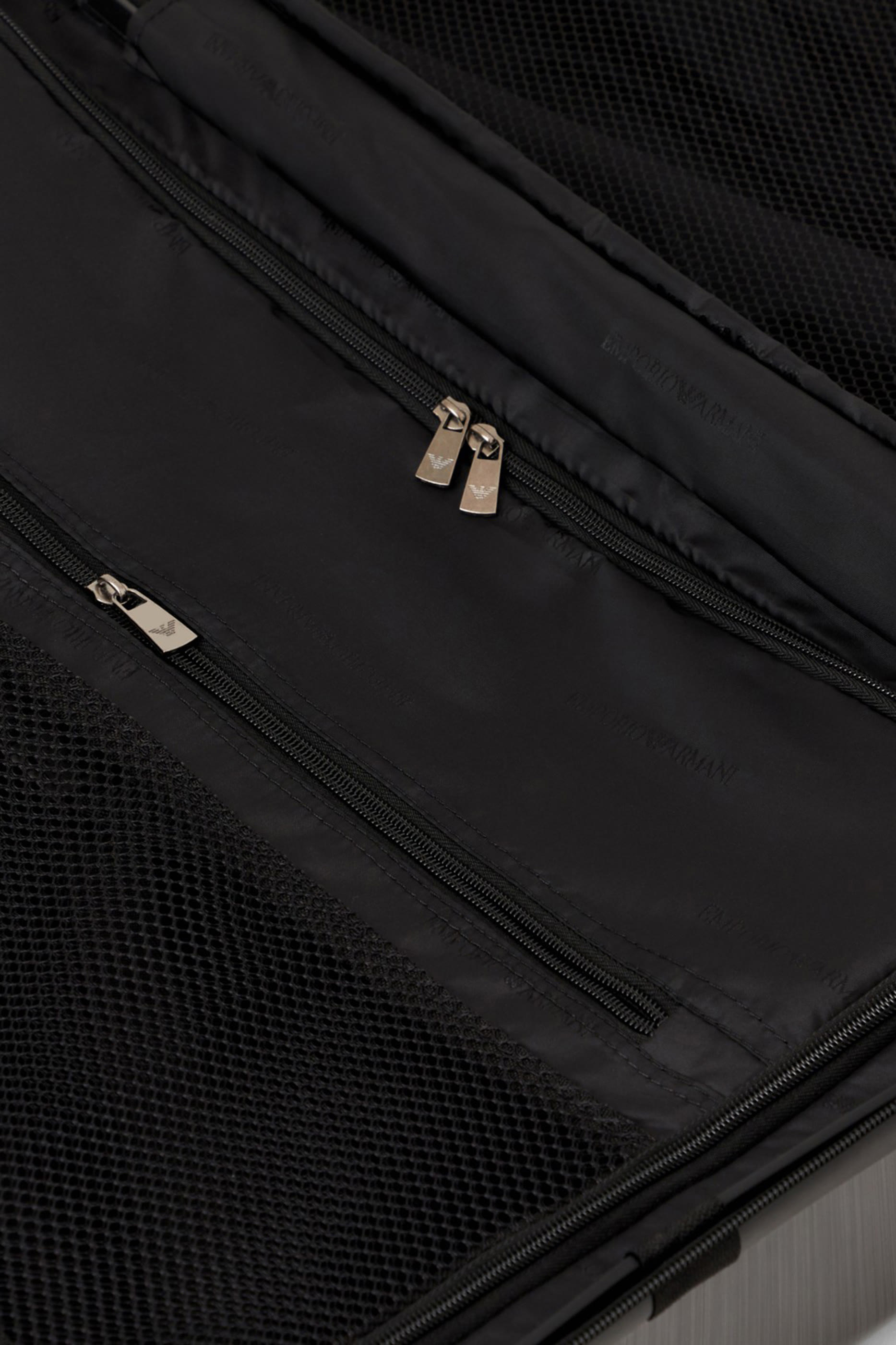 Macro Eagle Travel Trolley Bag