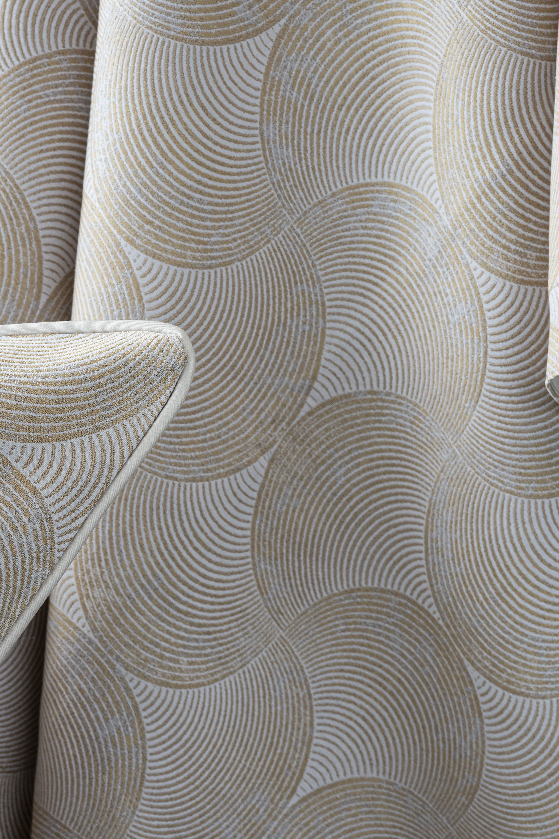 Caviar Cushion Cover and Inner