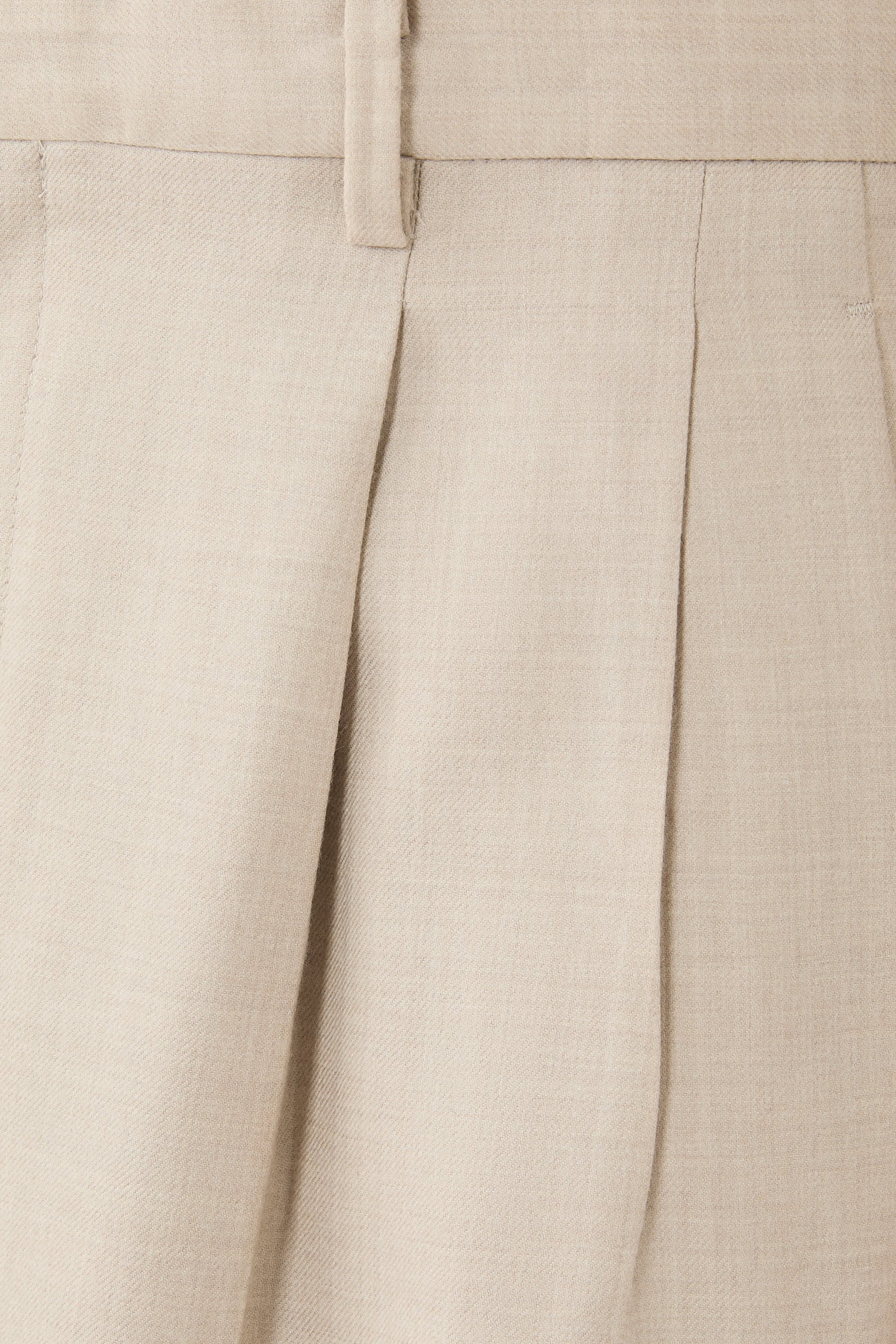 Super Light Wool Two-Tuck Slacks 