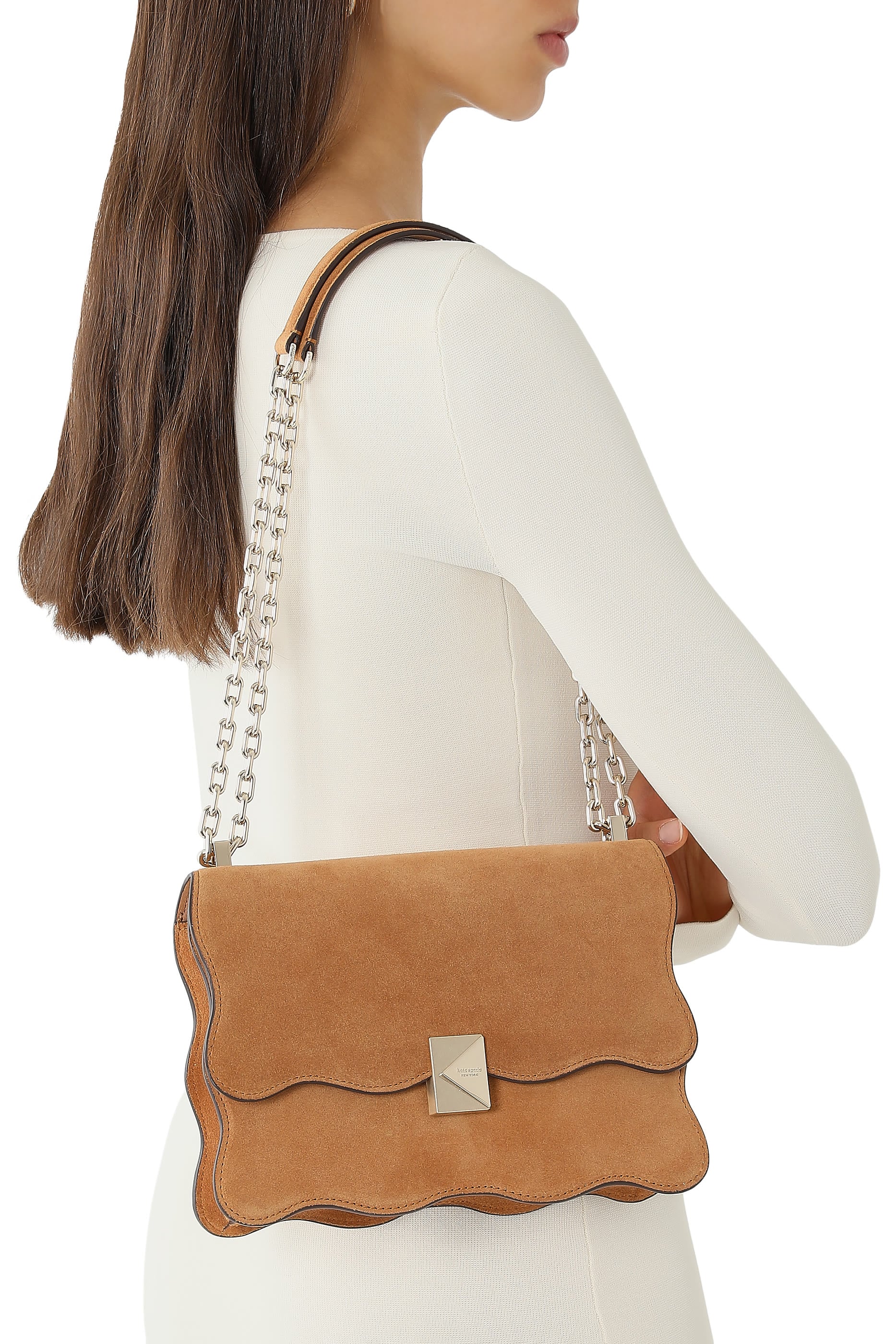 Deco Wavy Chain Shoulder Bag