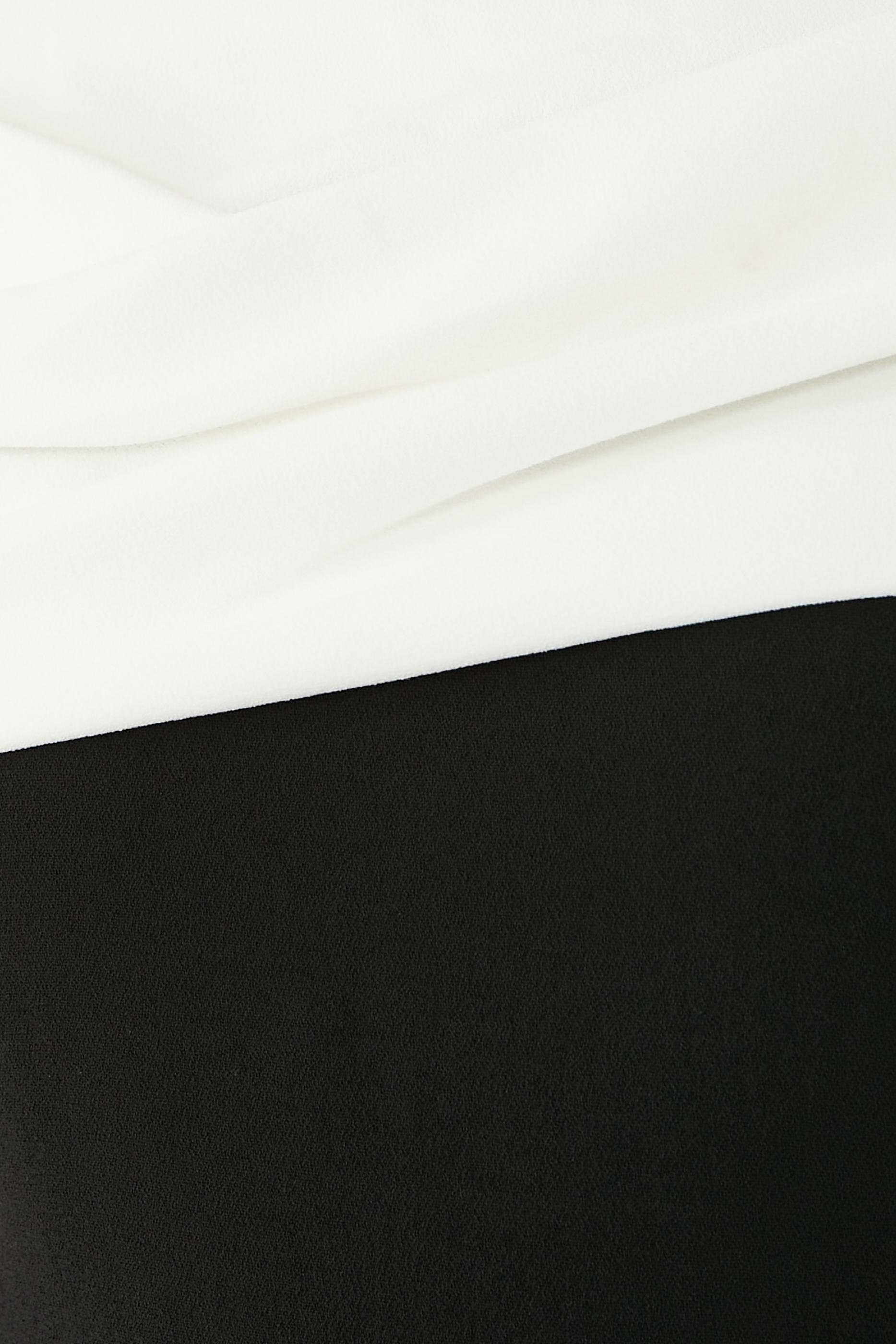 Eva Off-Shoulder Maxi Dress