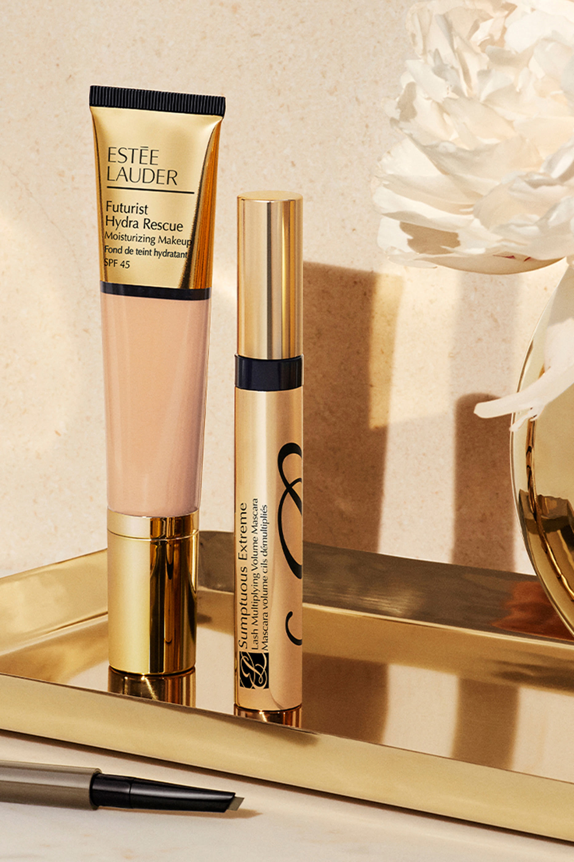 Futurist Hydra Rescue Moisturizing Makeup SPF 45