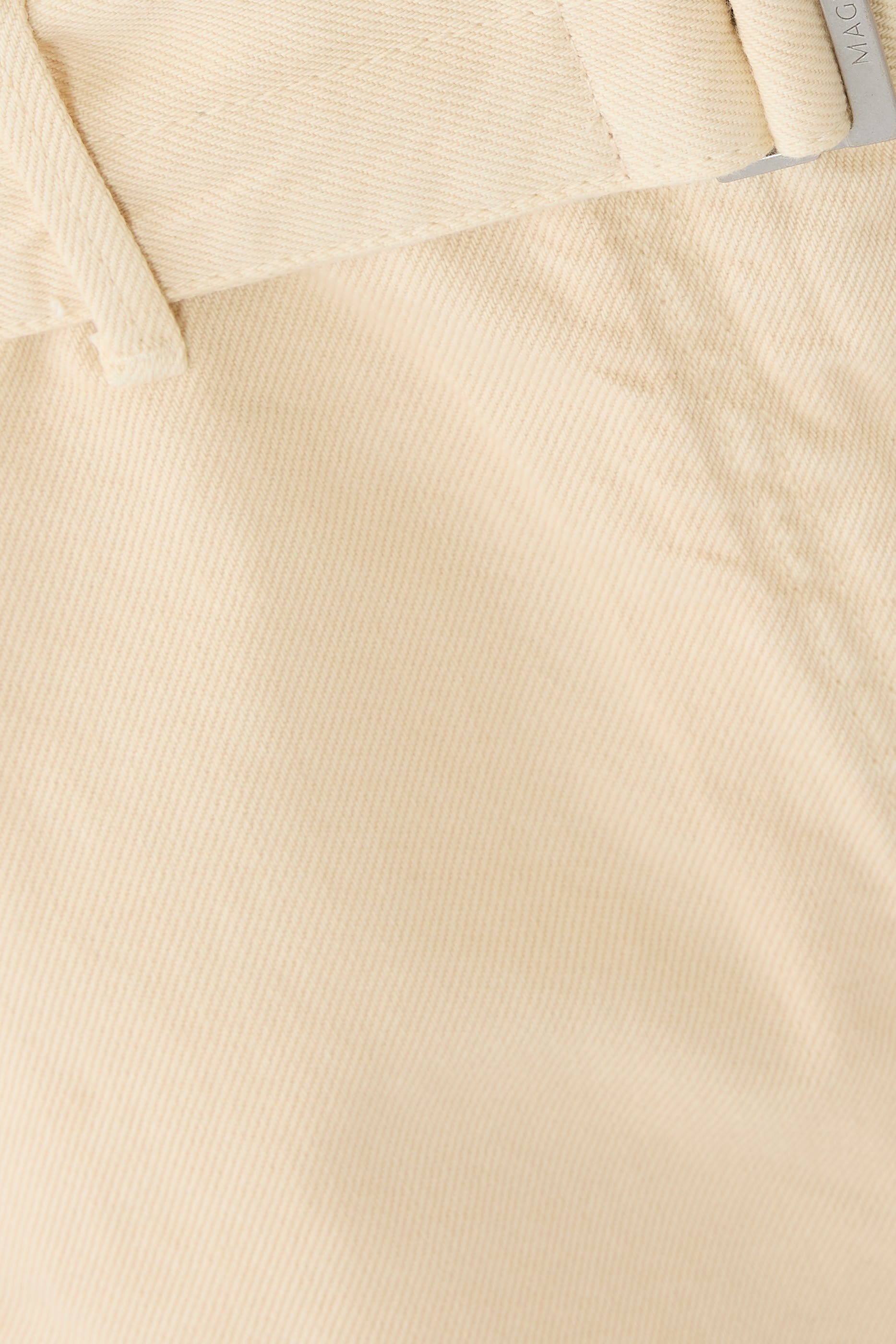  Belted Wide-Leg Denim Trousers 