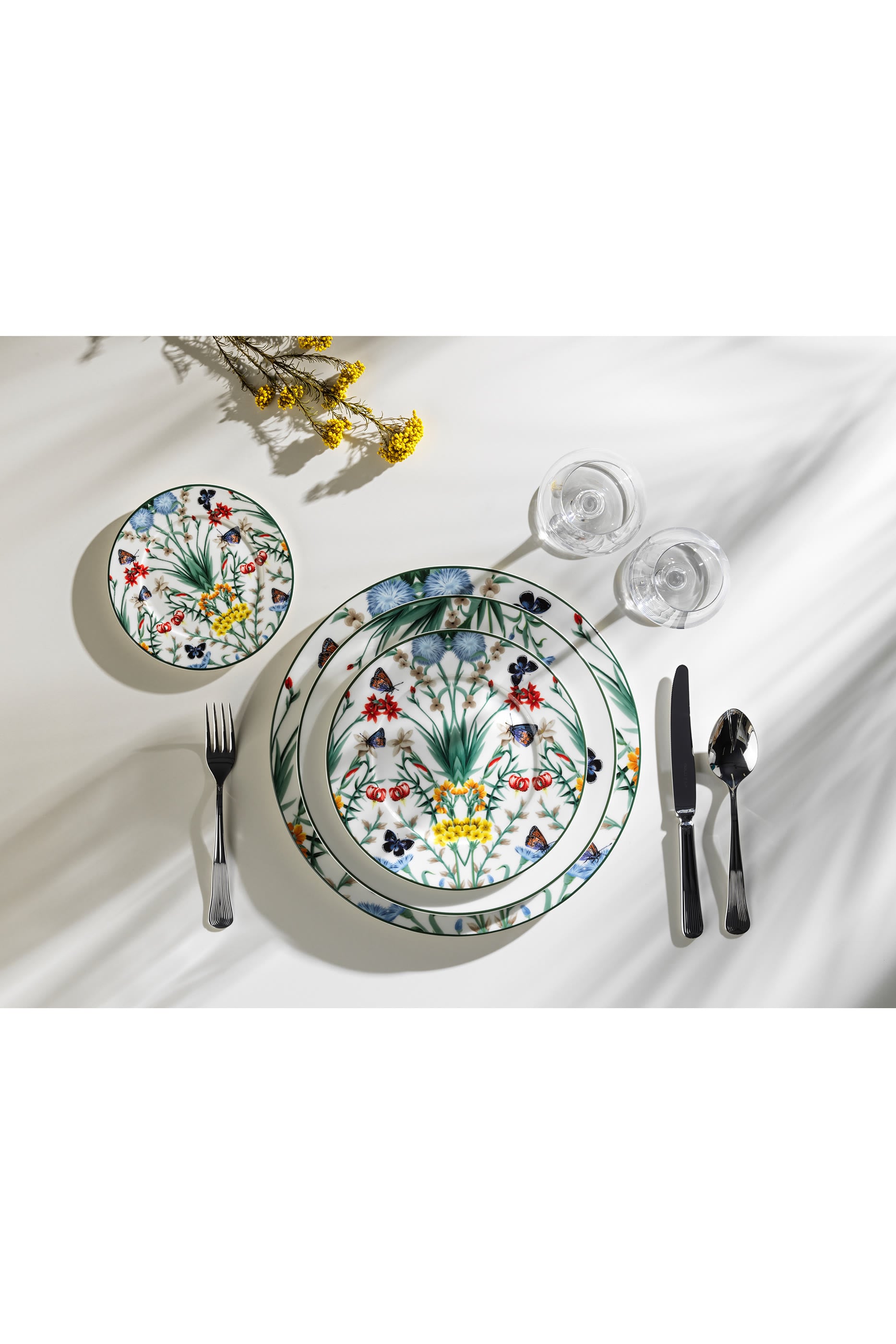 Jardin De Papillons Dessert/Salad Plate 